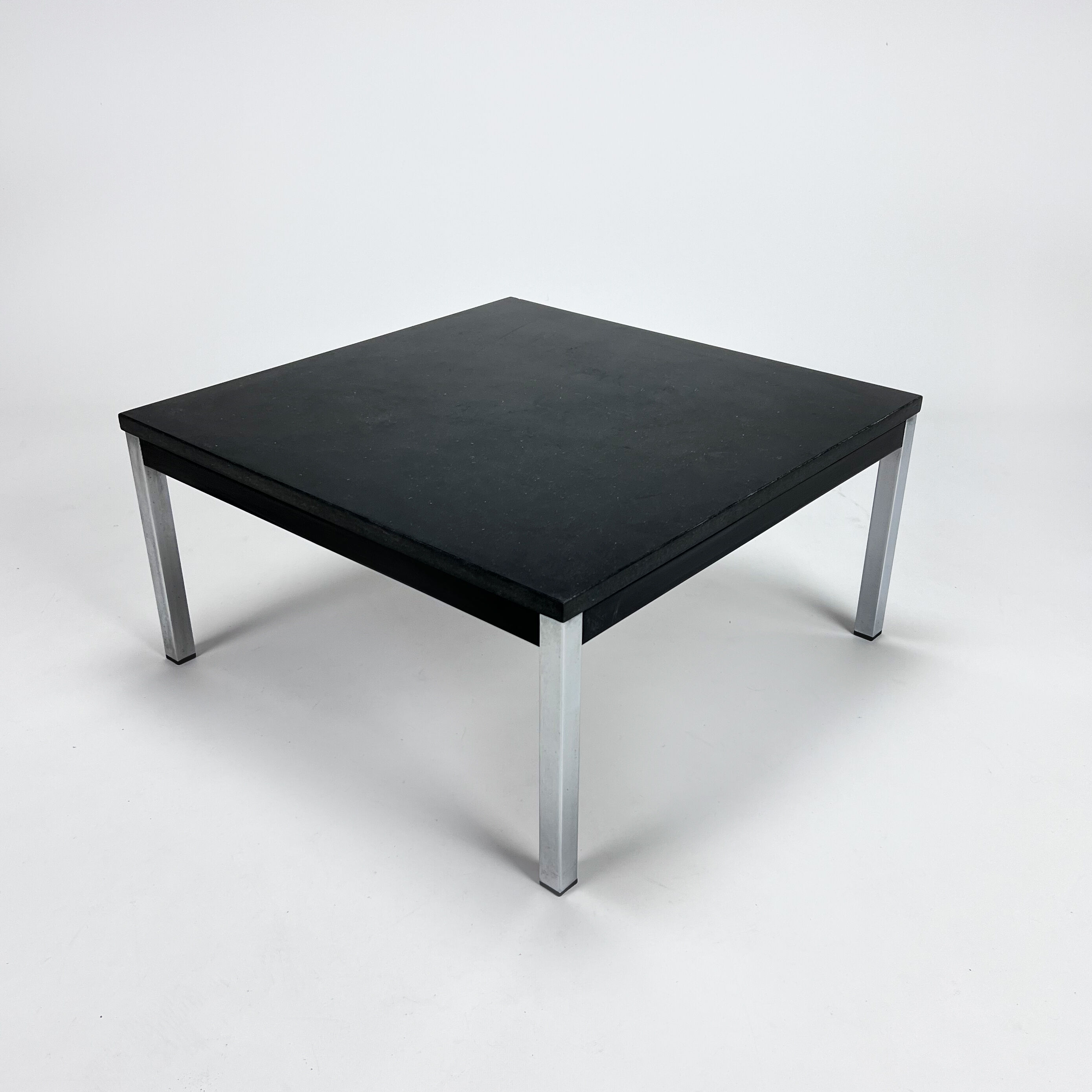 Martin Visser TZ56 for 't Spectrum Coffeetable, 1960s