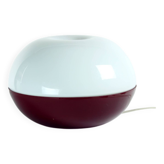Grande lampe de table en verre opalin, Tchécoslovaquie, années 1960