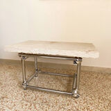 Table basse en baguette chromée