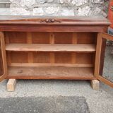Dresser / display cabinet / sideboard top with beveled glass