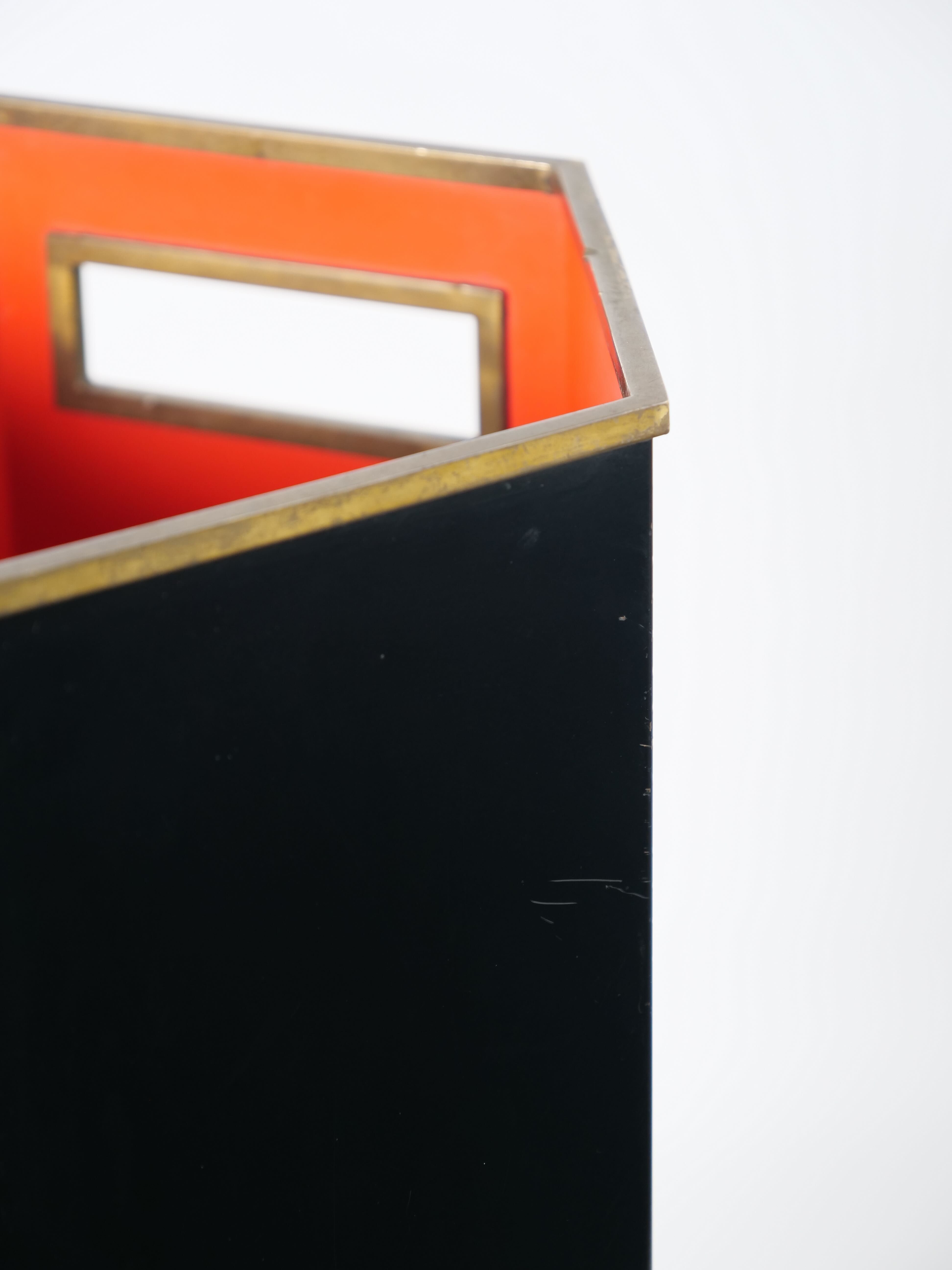 Geometric umbrella rack 60s Velca Legnano