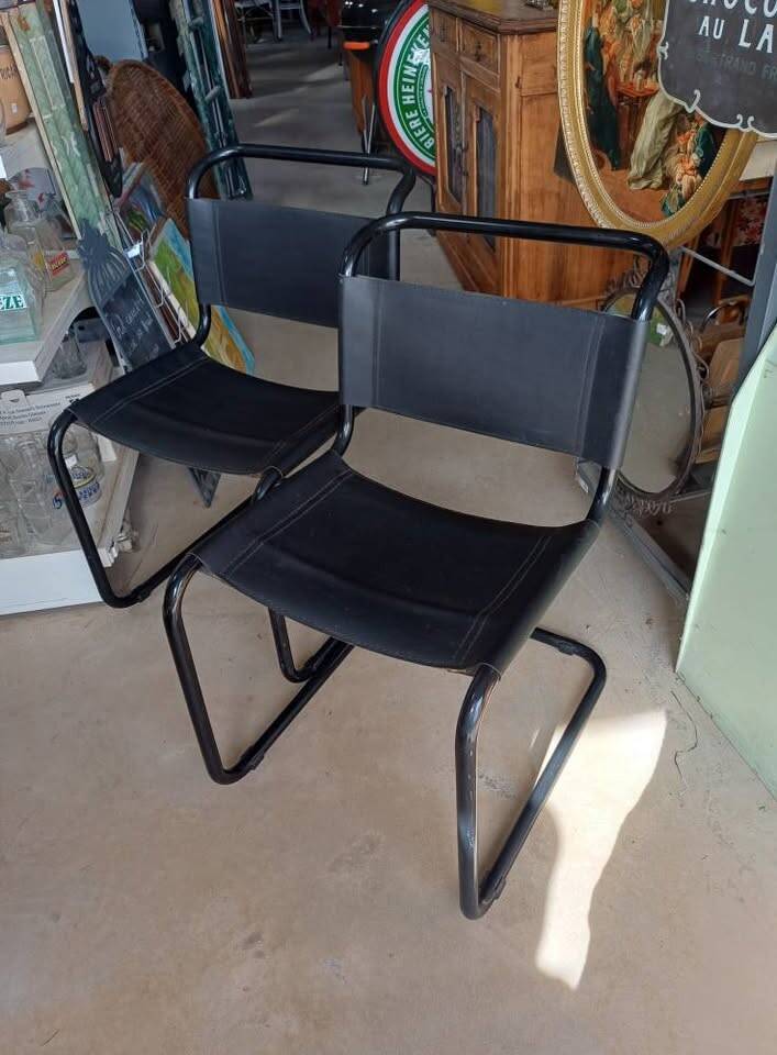 Pair of Bauhaus Thonet S33 chairs