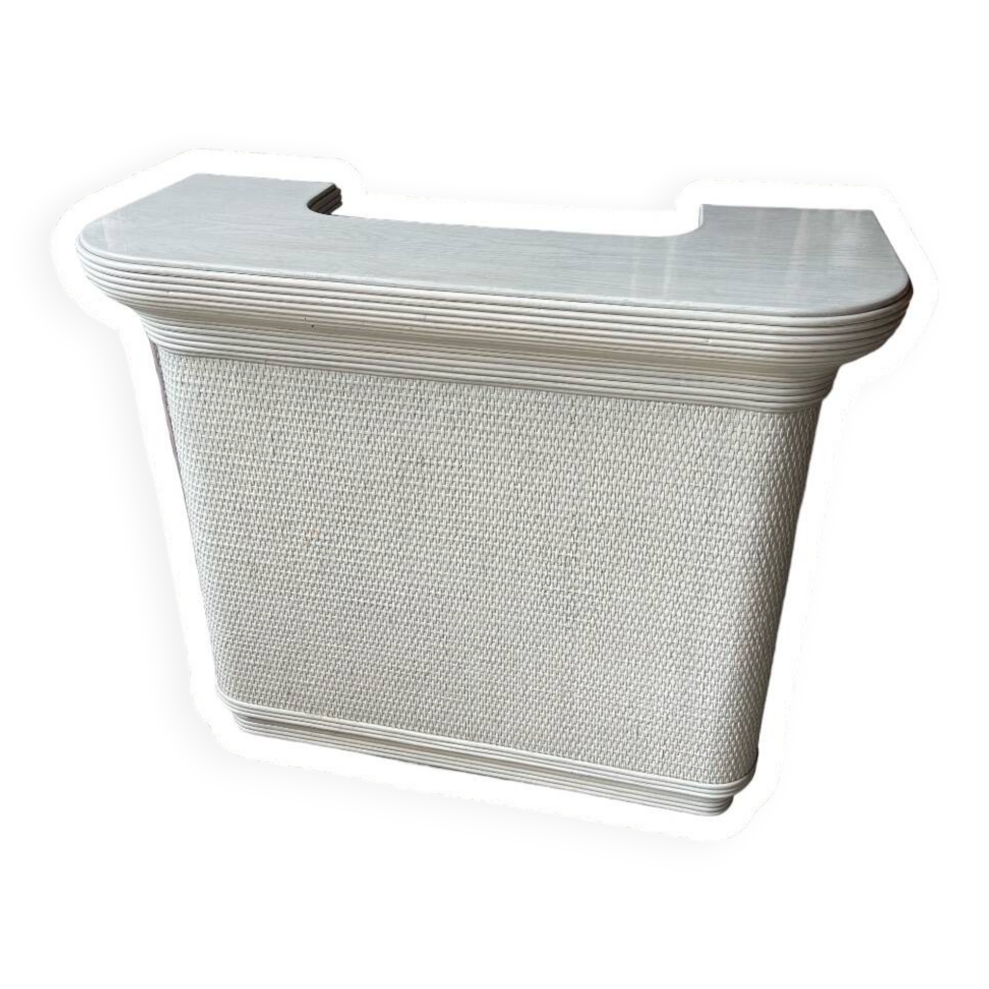 Vintage rattan bar