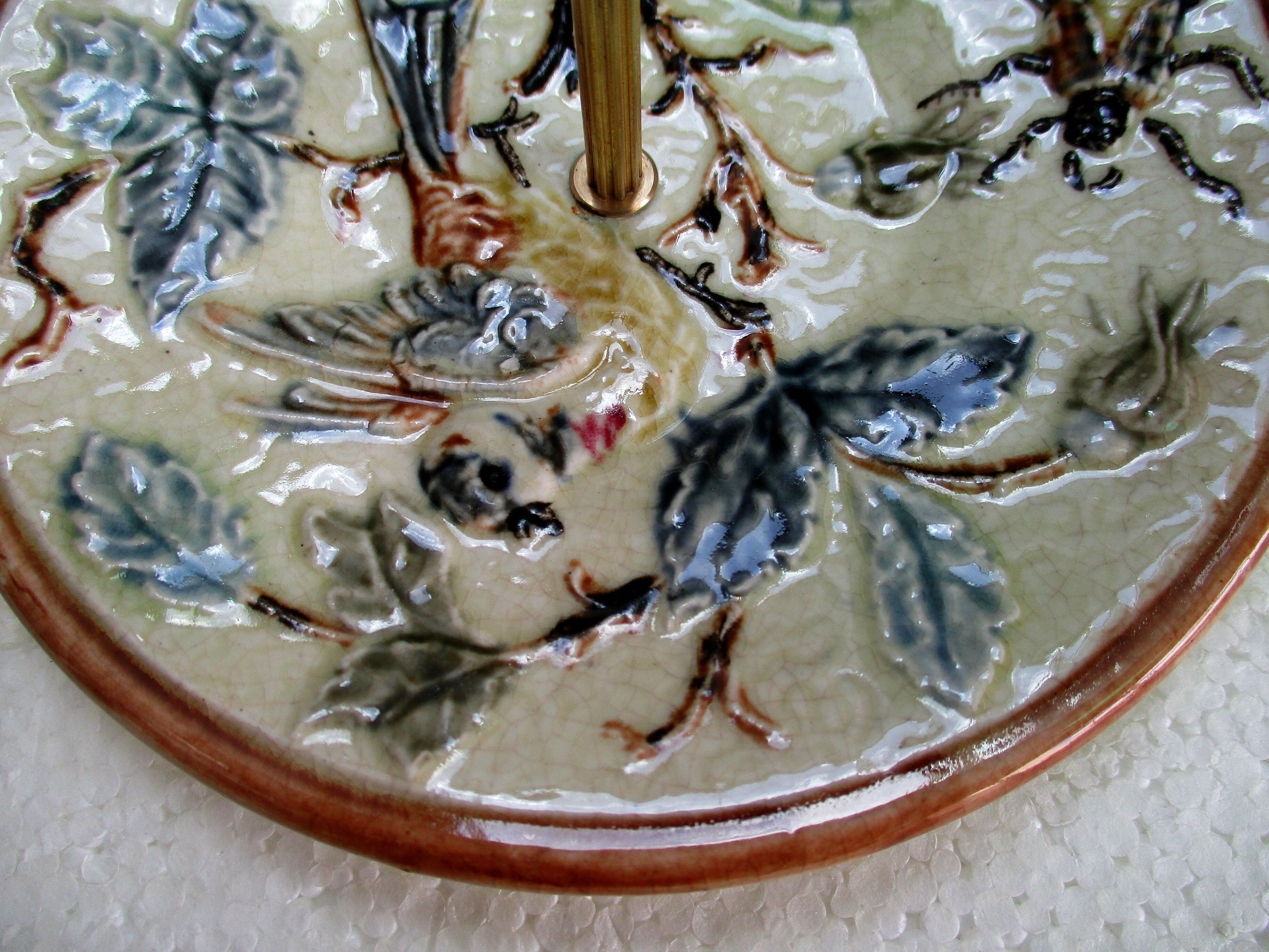 Presentation plate, barbotine and gilded brass