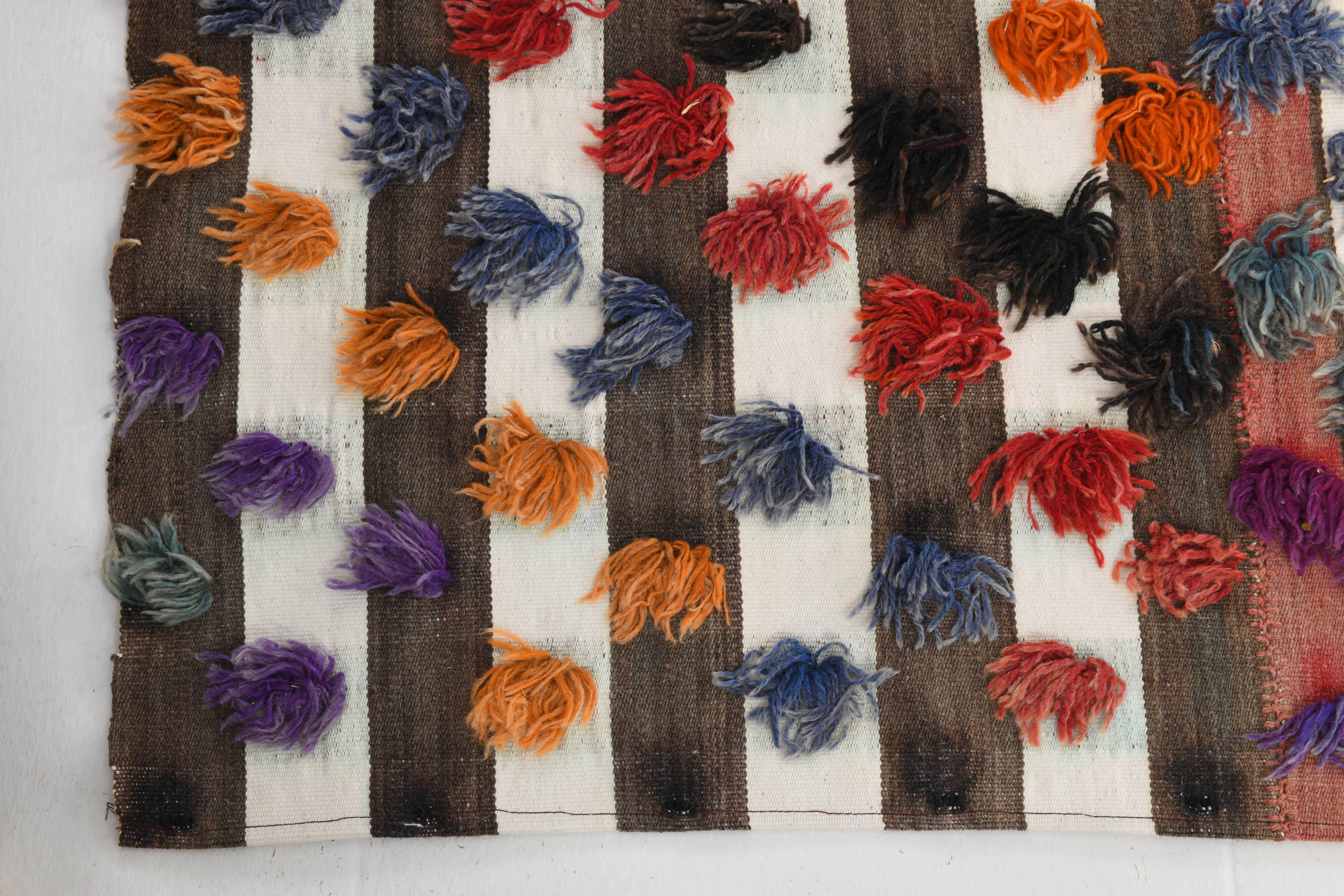 Polka dot wool vintage rug