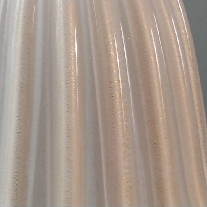 Set of 2 filigree Murano glass lamps