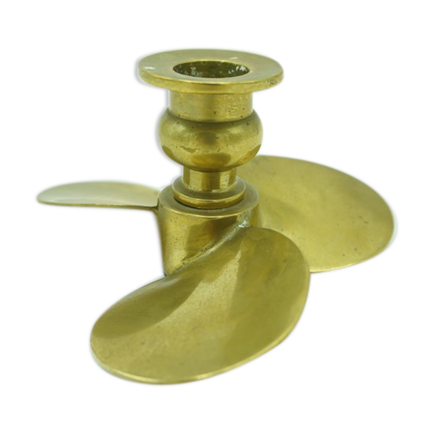 Propeller chandelier