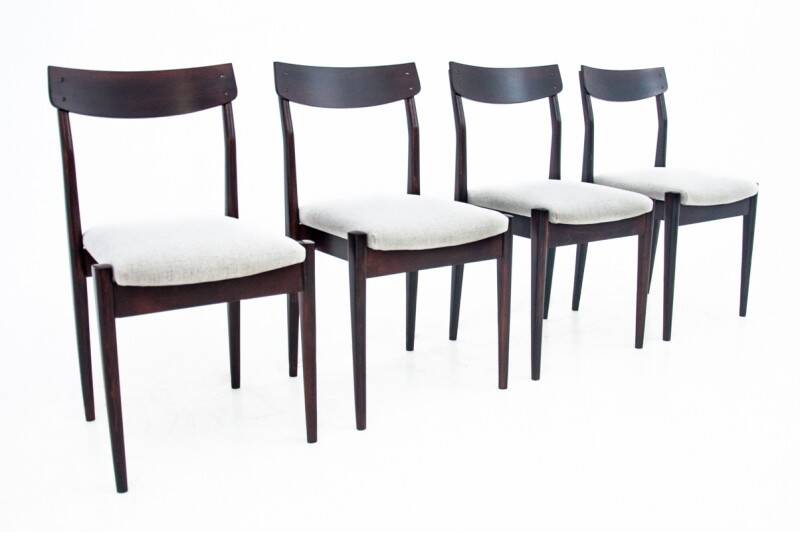 A set of chairs, 1960s. After renovation.