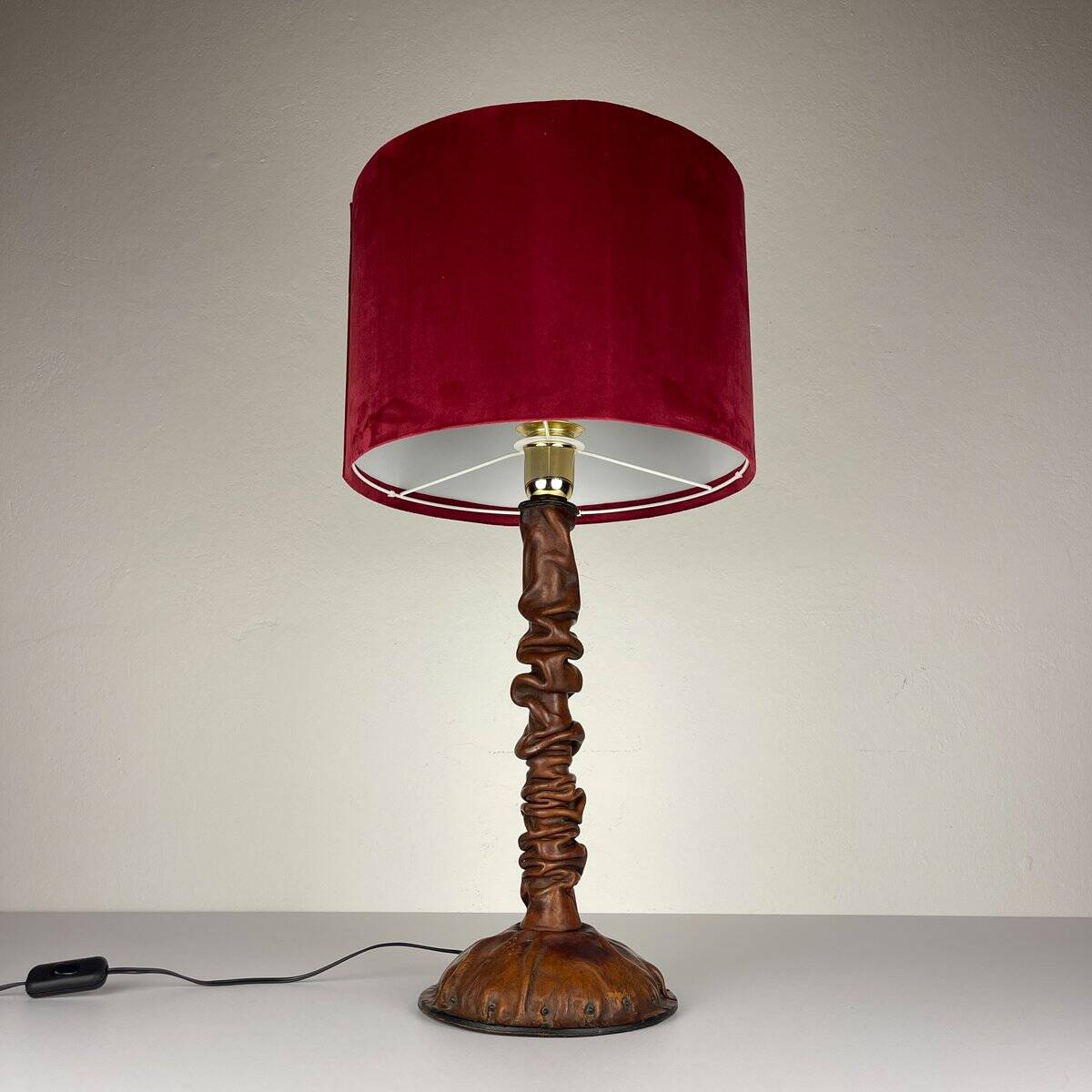 Lampe de table vintage en cuir italien, années 1950