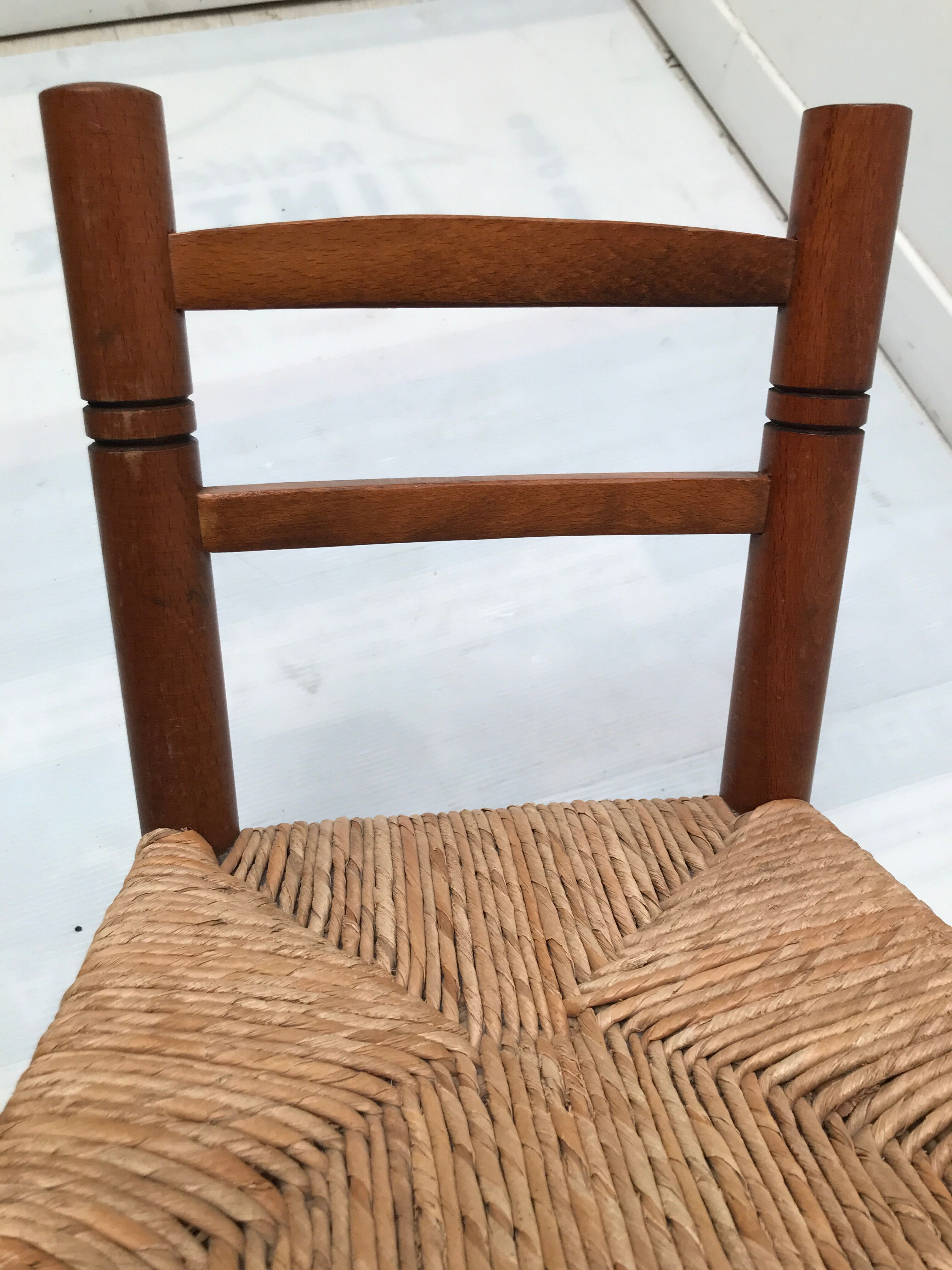 Vintage mulched wooden chair for 70s children