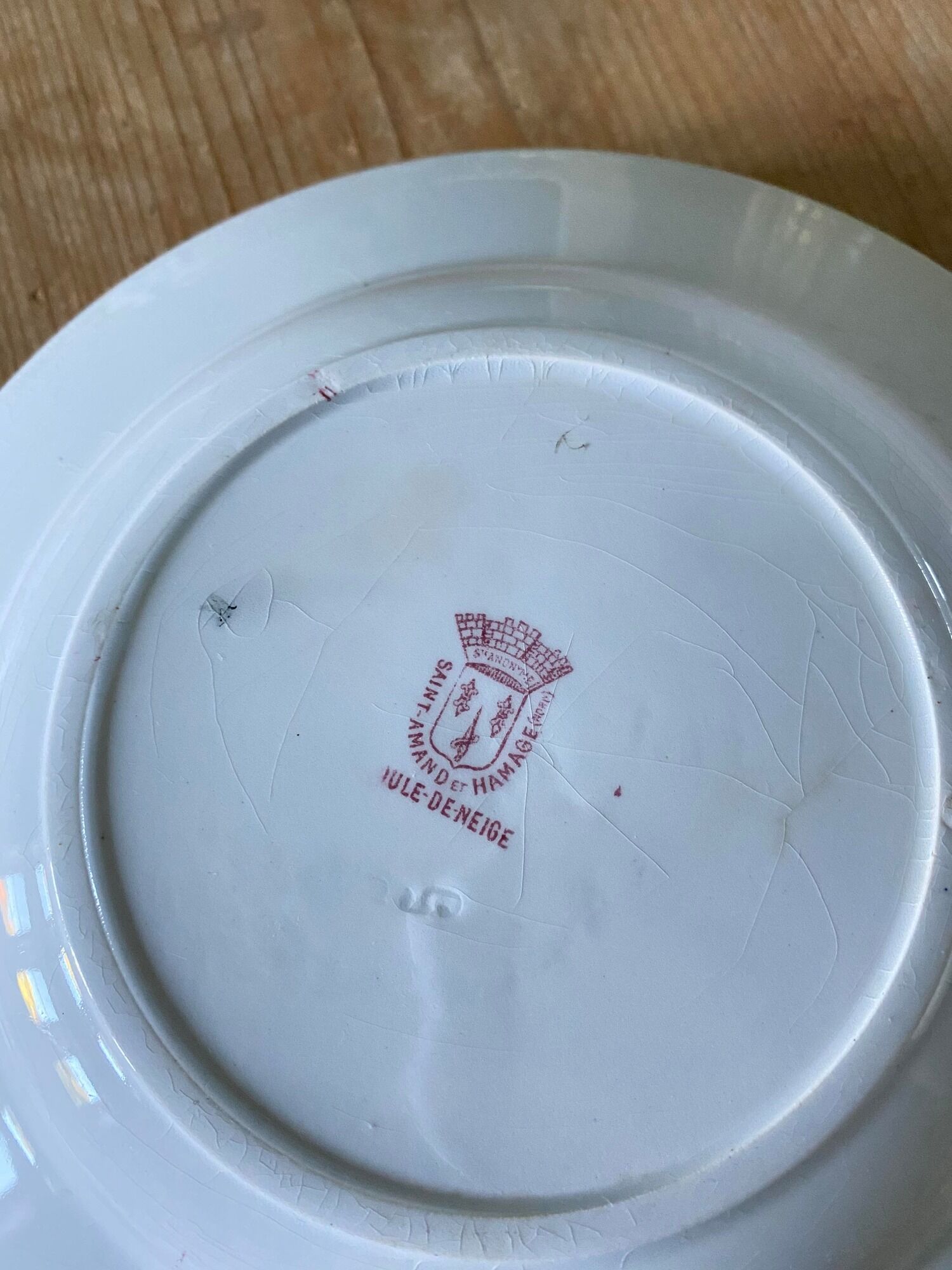 Set of 4 old plates hollow in pink iron earth, Snowball Saint-Amand