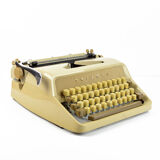 1964 modern suitcase typewriter, Triumph Gabrielle 1, Germany
