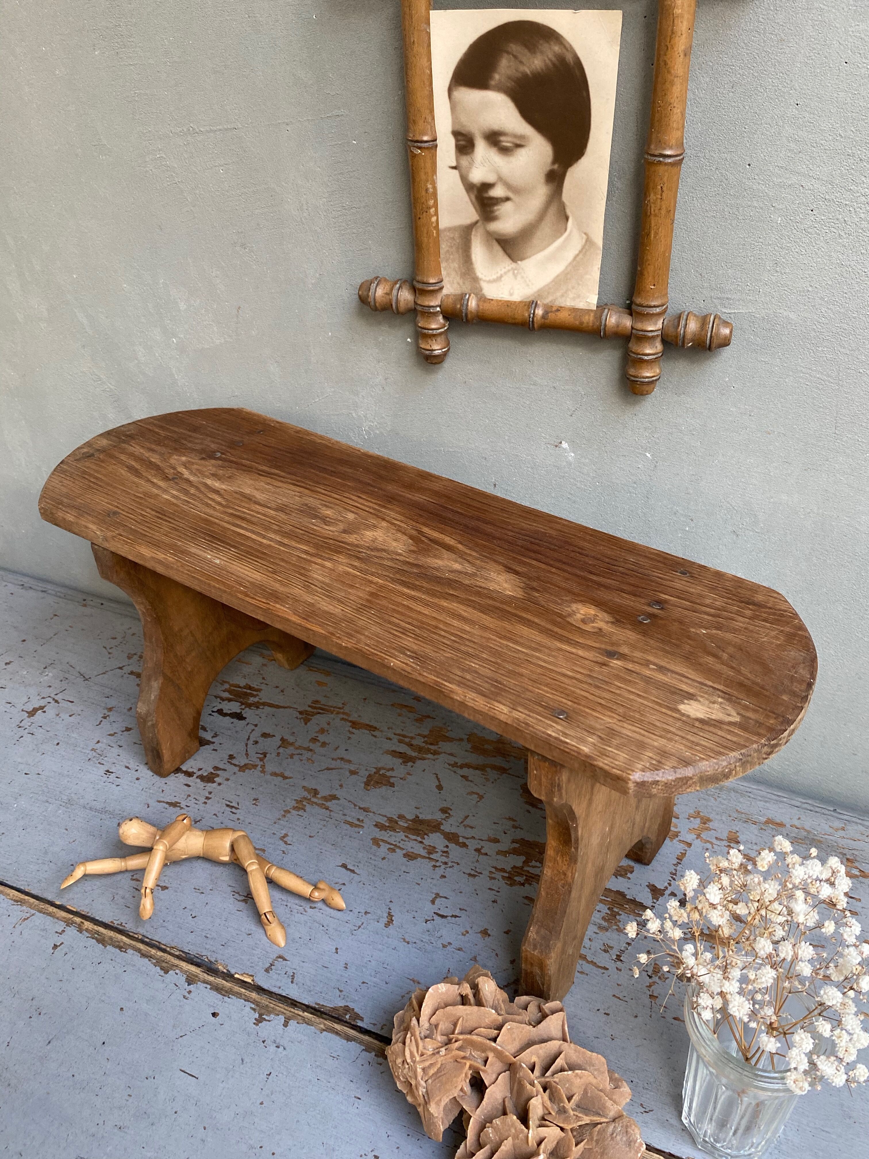 Solid wood bench