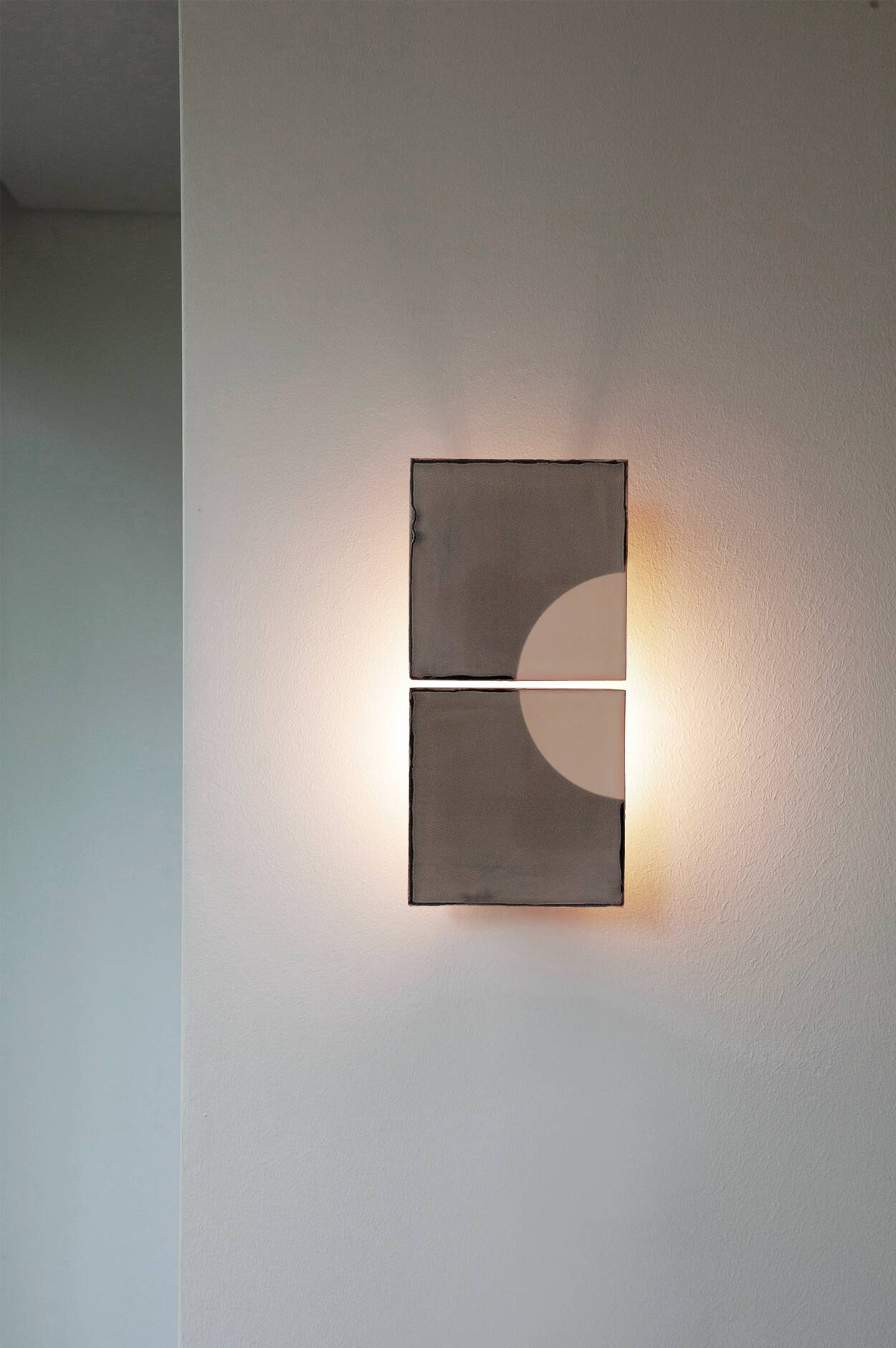 Tiles Moon G wall light