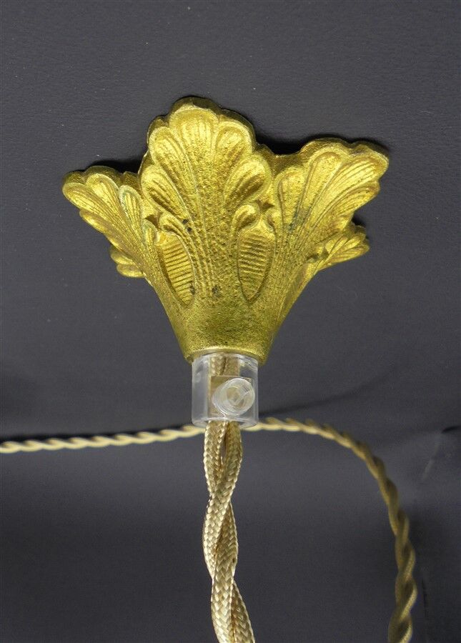 Art deco hanging lamp