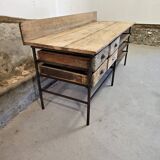 Baker's table circa 1940