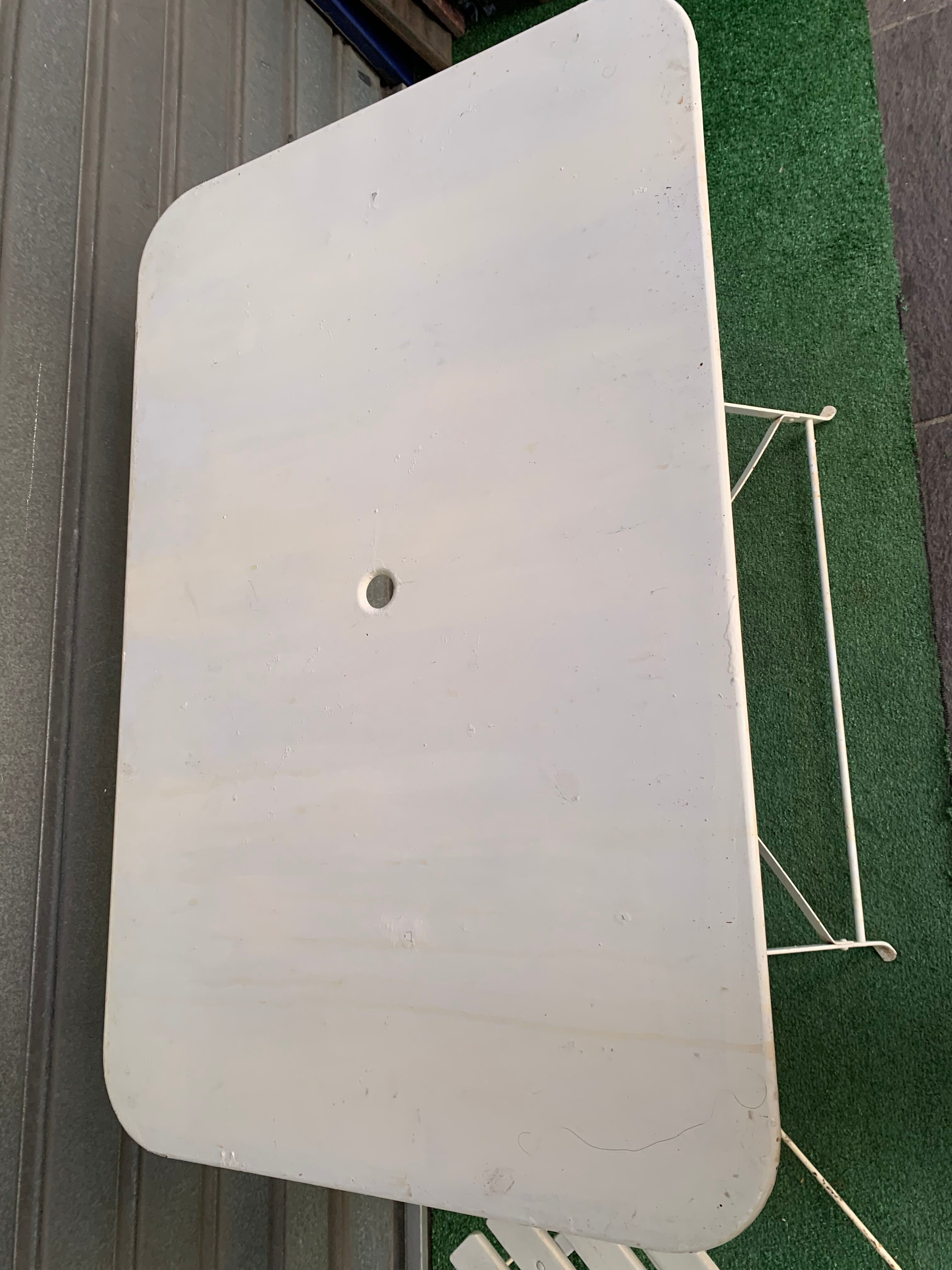 Ensemble de jardin 3 pièces table pliante et 2 chaises pliantes couleur blanc