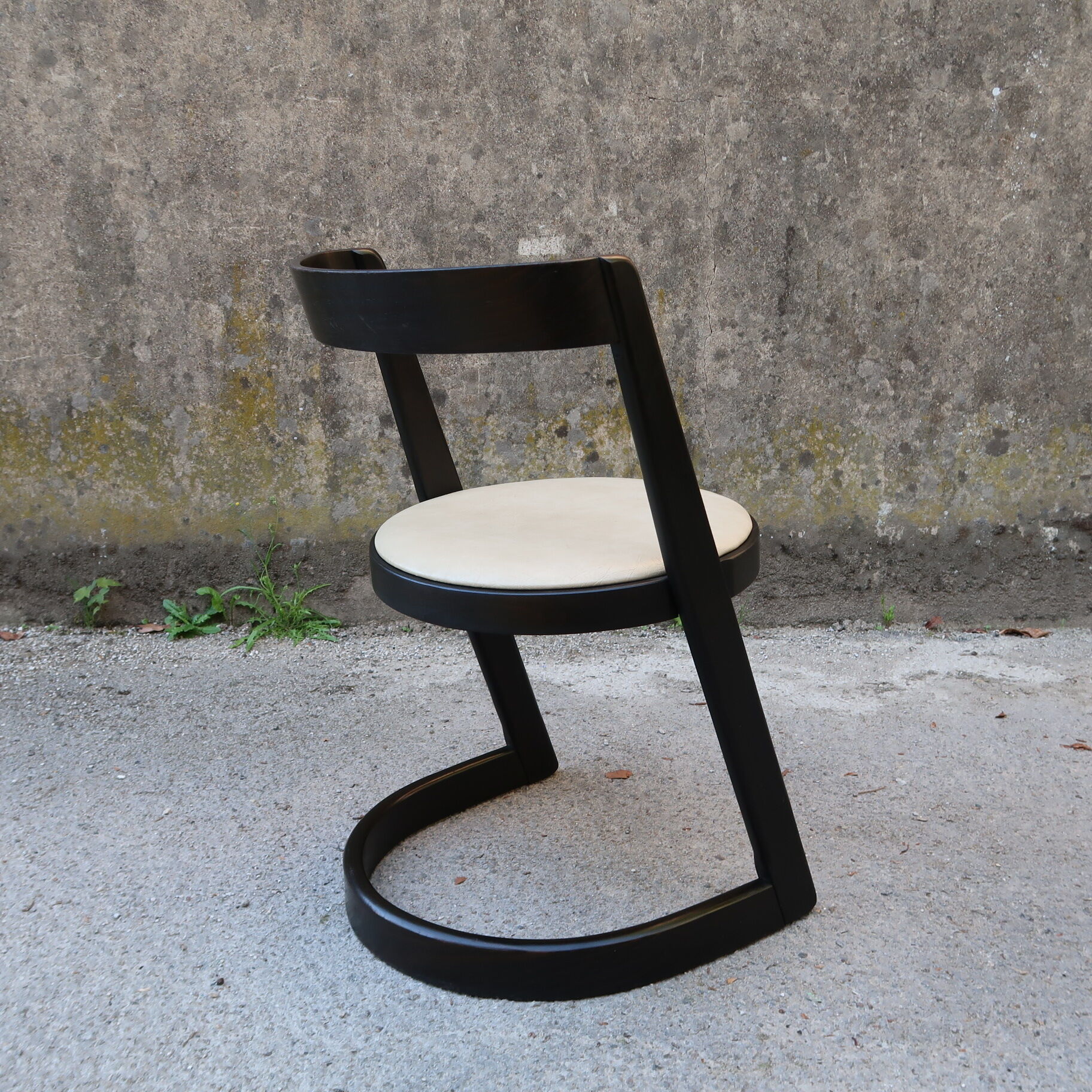 Halpha chair by baumann 1970