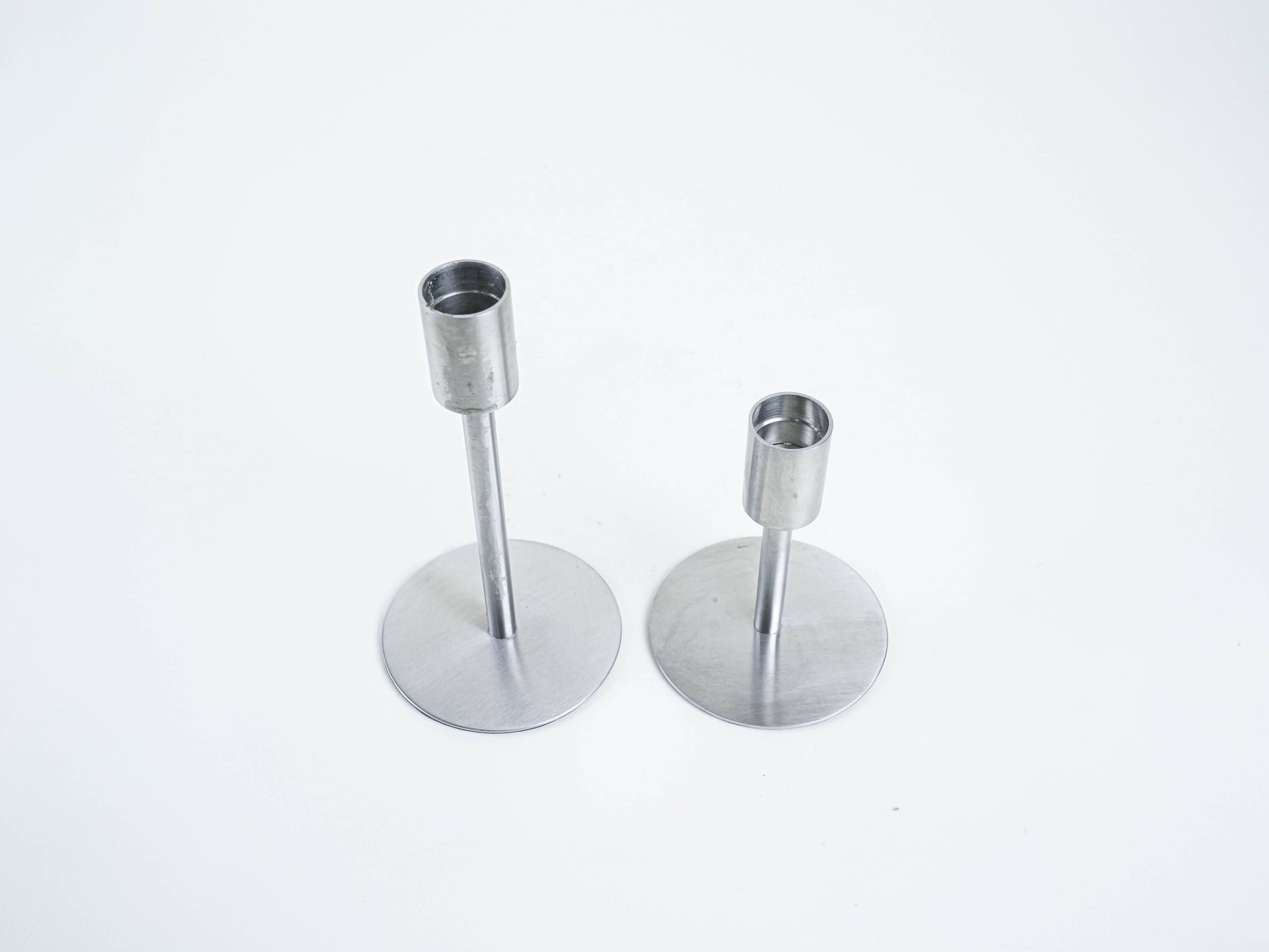 Ensemble de candélabres en métal, design danois, années 1970, fabriqué au Danemark.