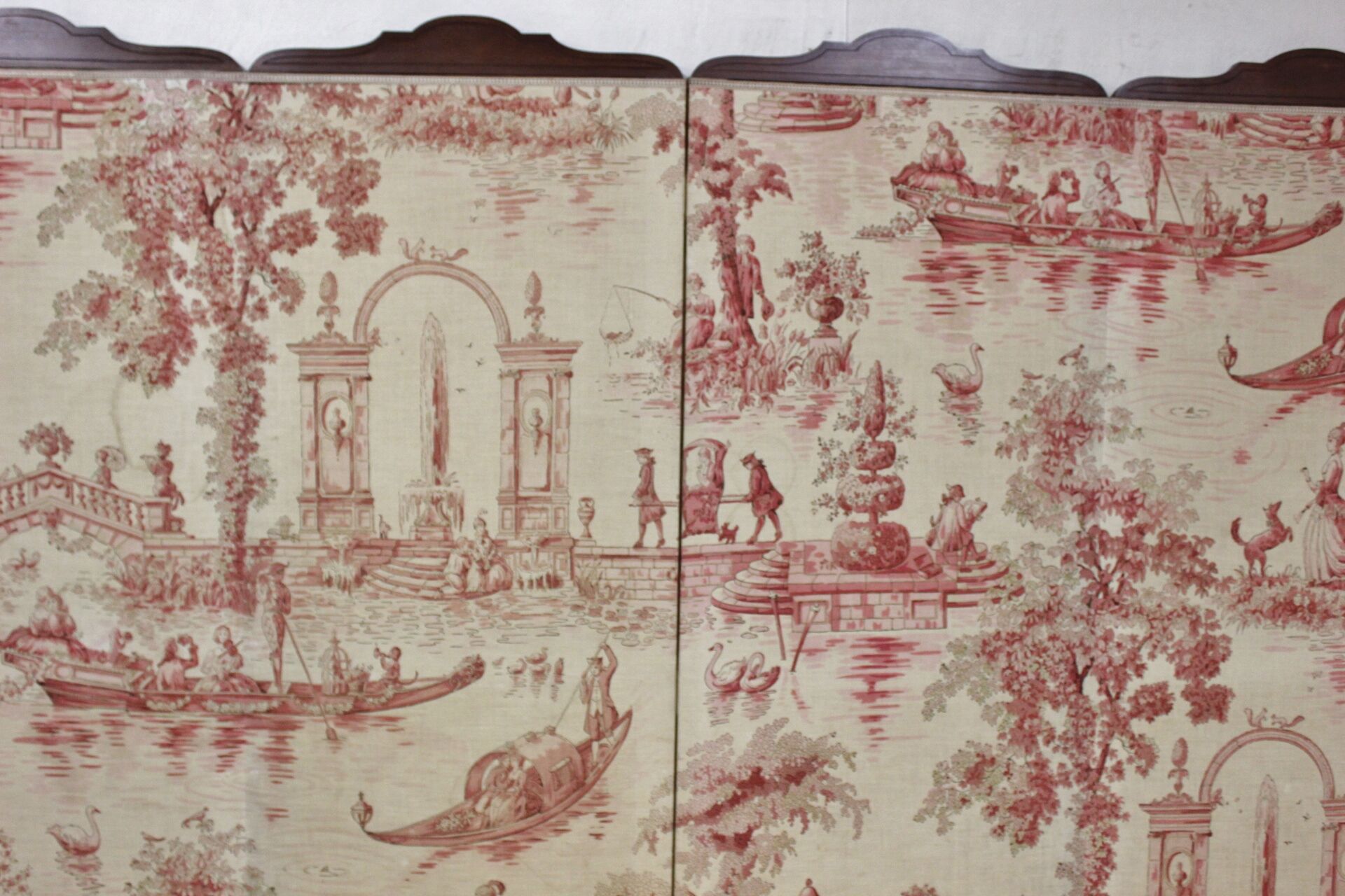 Screen four prentals of jouy canvas