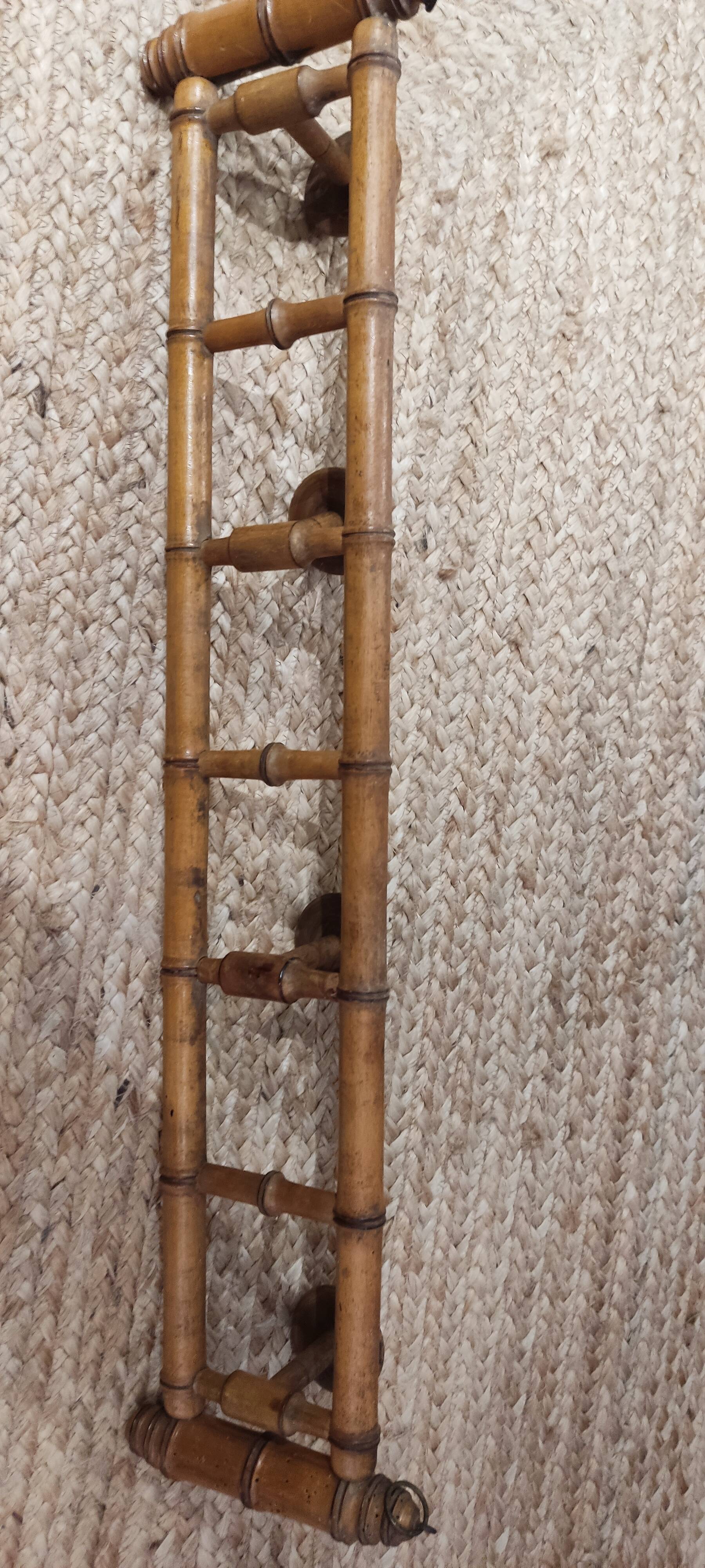 Bamboo wall-mounted coat and hat rack