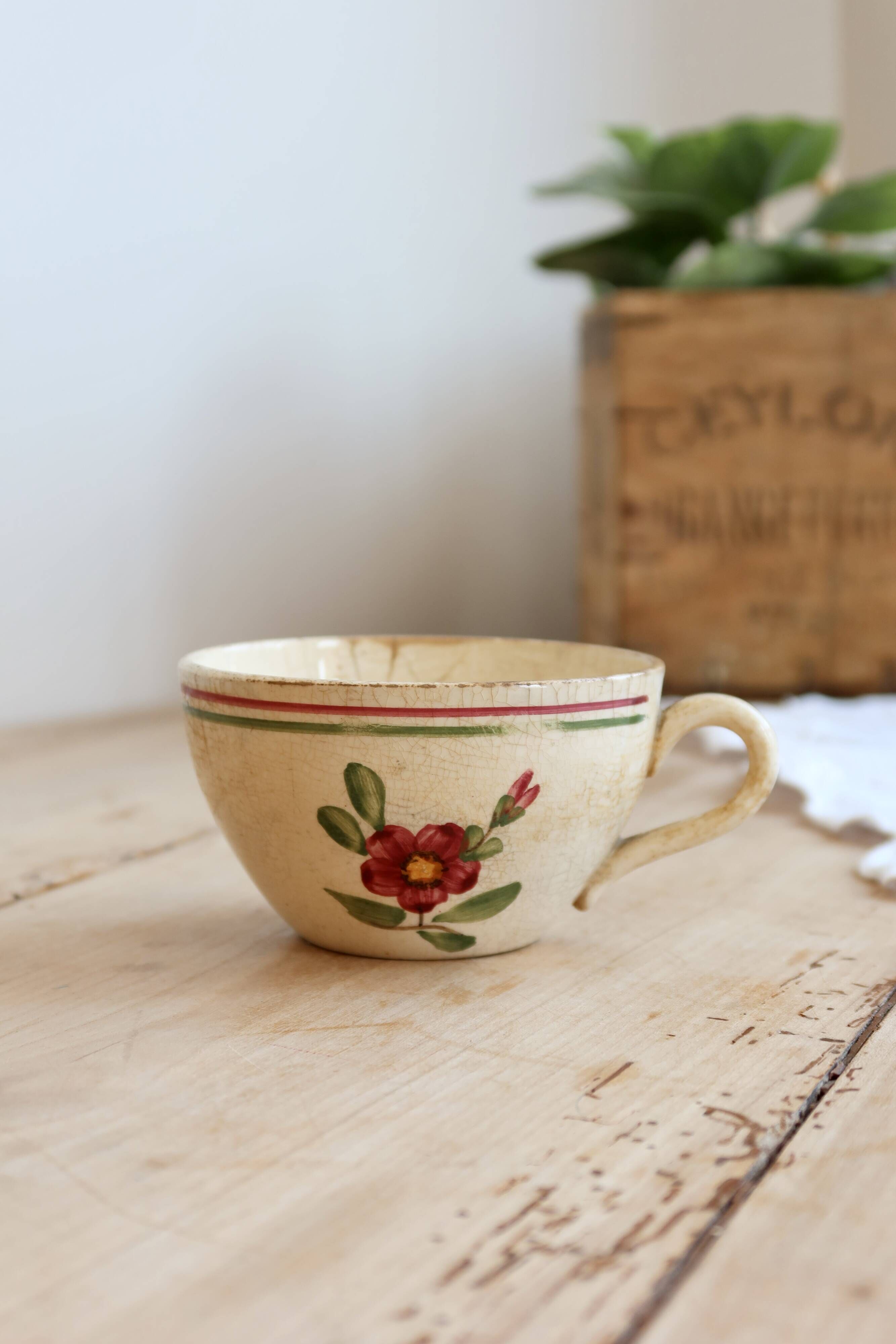 Antique ironstone coffee cup, patinated Sarreguemines – Floral decoration
