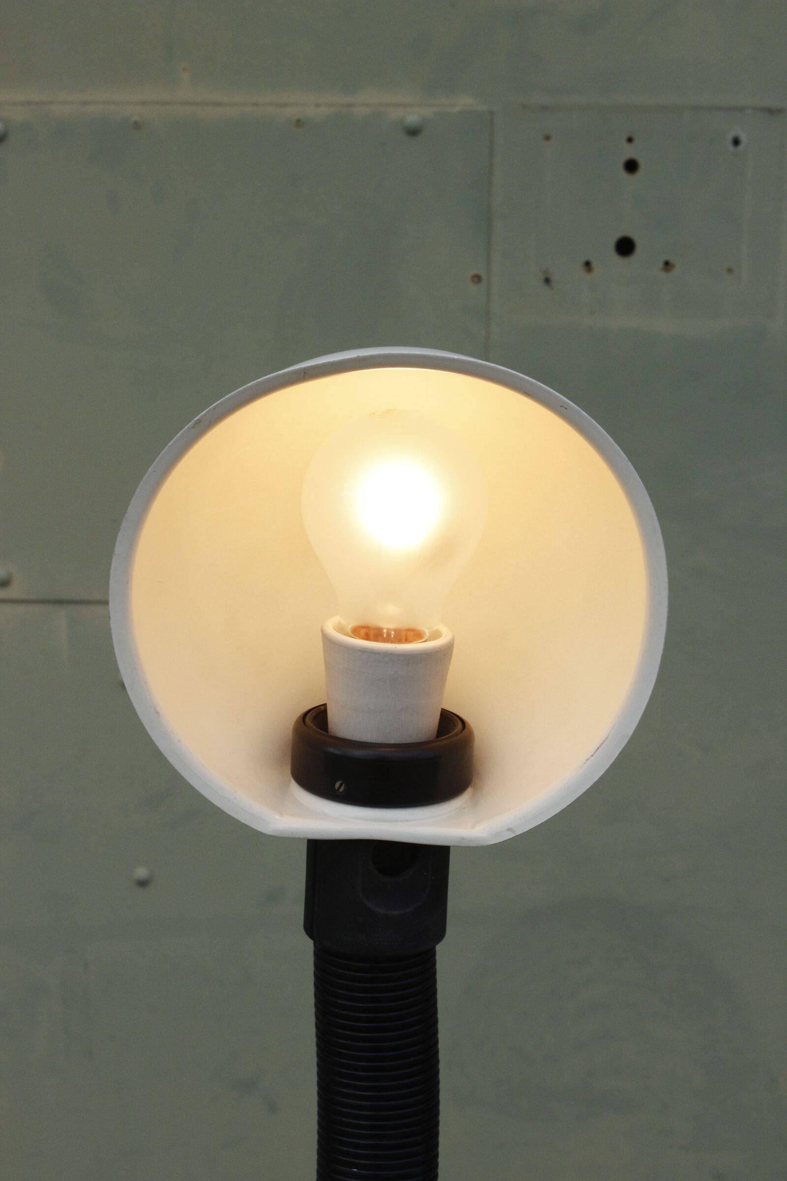 Vintage flexible reading floor lamp, Italy 1980s
