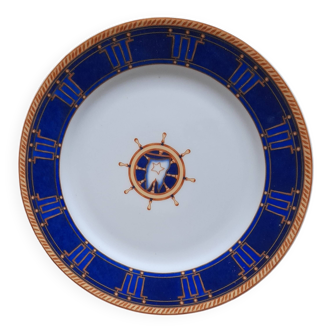 Plate