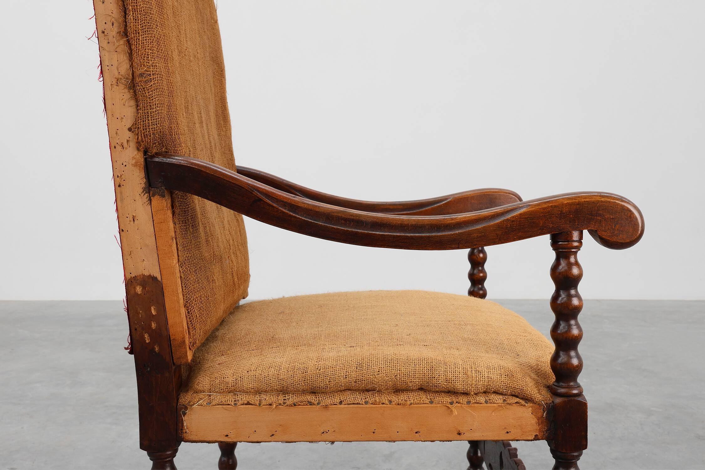 18th-Century Belgian Baroque Armchair in Wood and Leather, Louis XIV Period