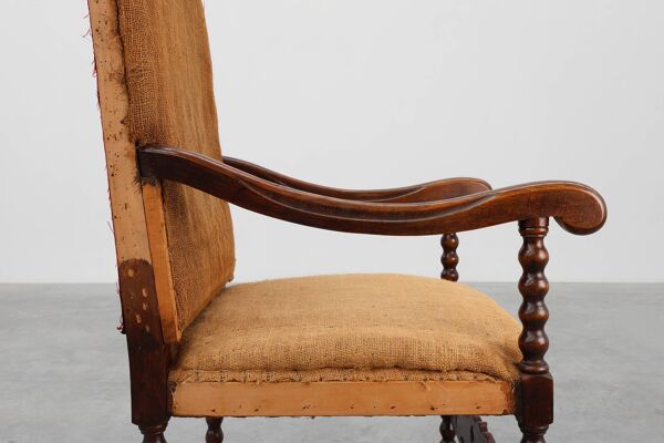 Fauteuil baroque belge du XVIIIe siècle en bois et cuir, époque Louis XIV