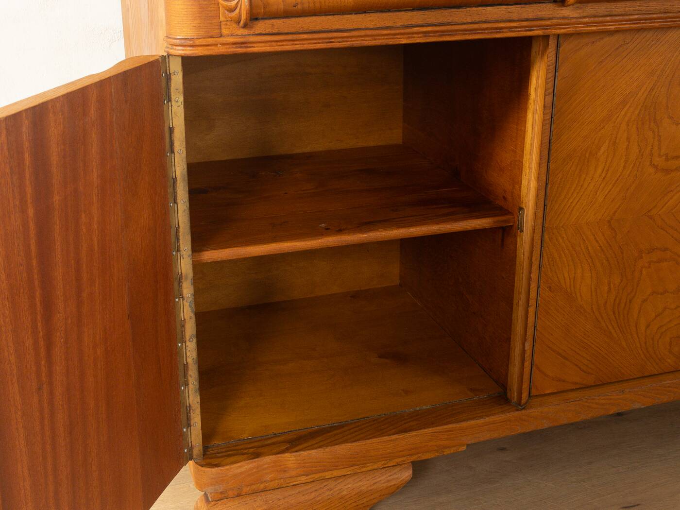 Armoire de cuisine Art Déco des années 1920
