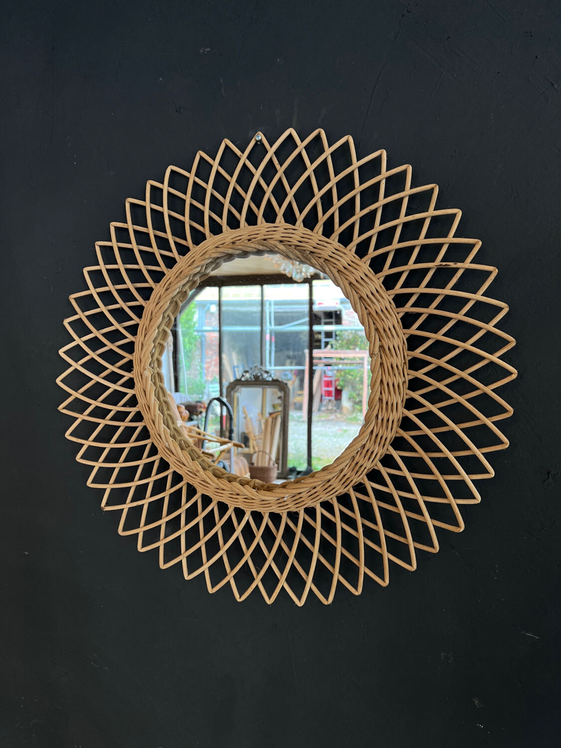 Rattan sun mirror 27cm