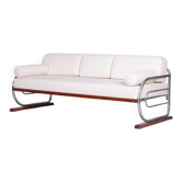 Canapé tubulaire blanc Bauhaus en hêtre, acier chromé et cuir de haute qualité attribué à Robert Slezák pour les usines Slezak, République tchèque, années 1930.