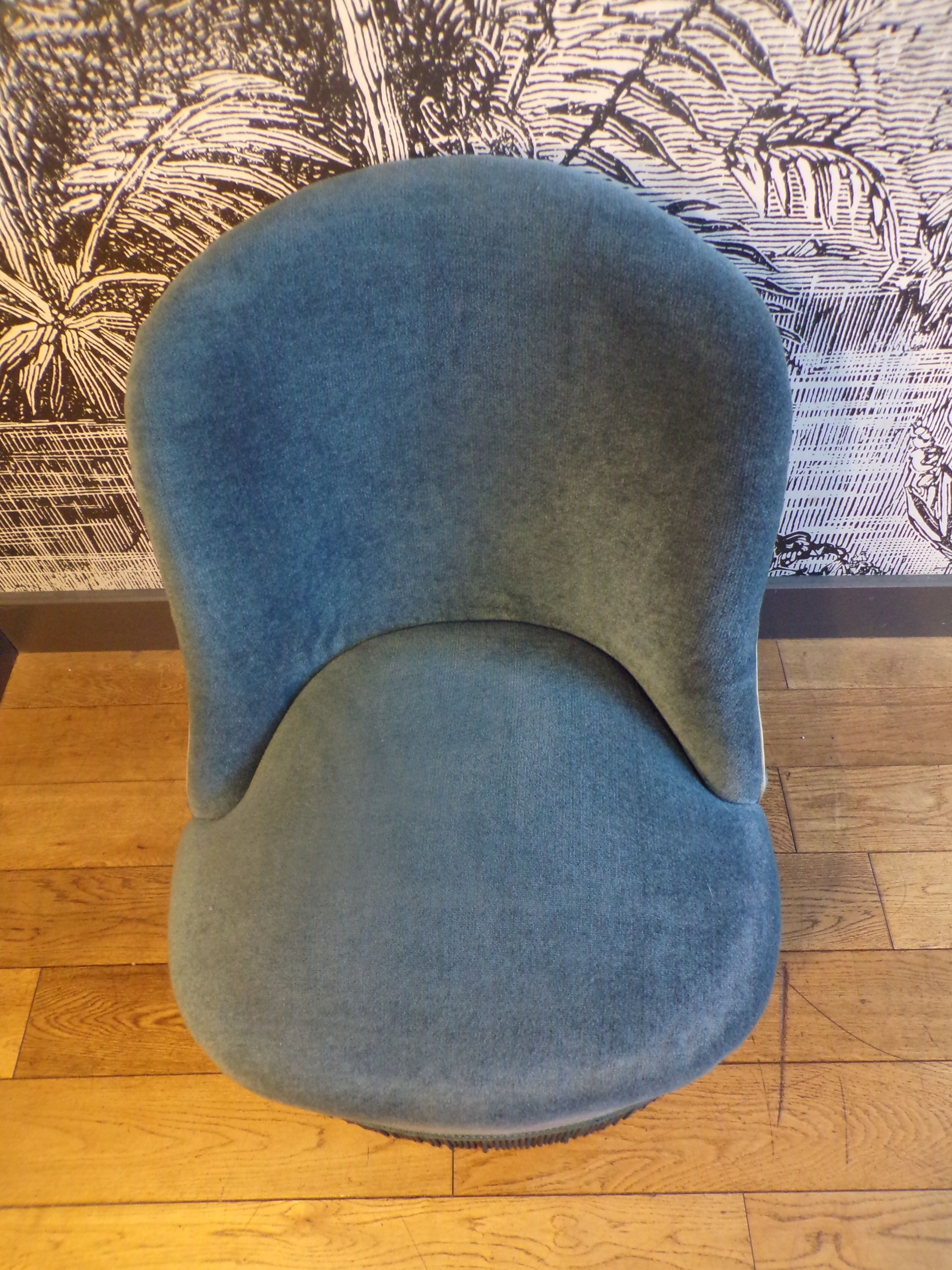 Vintage toad armchair