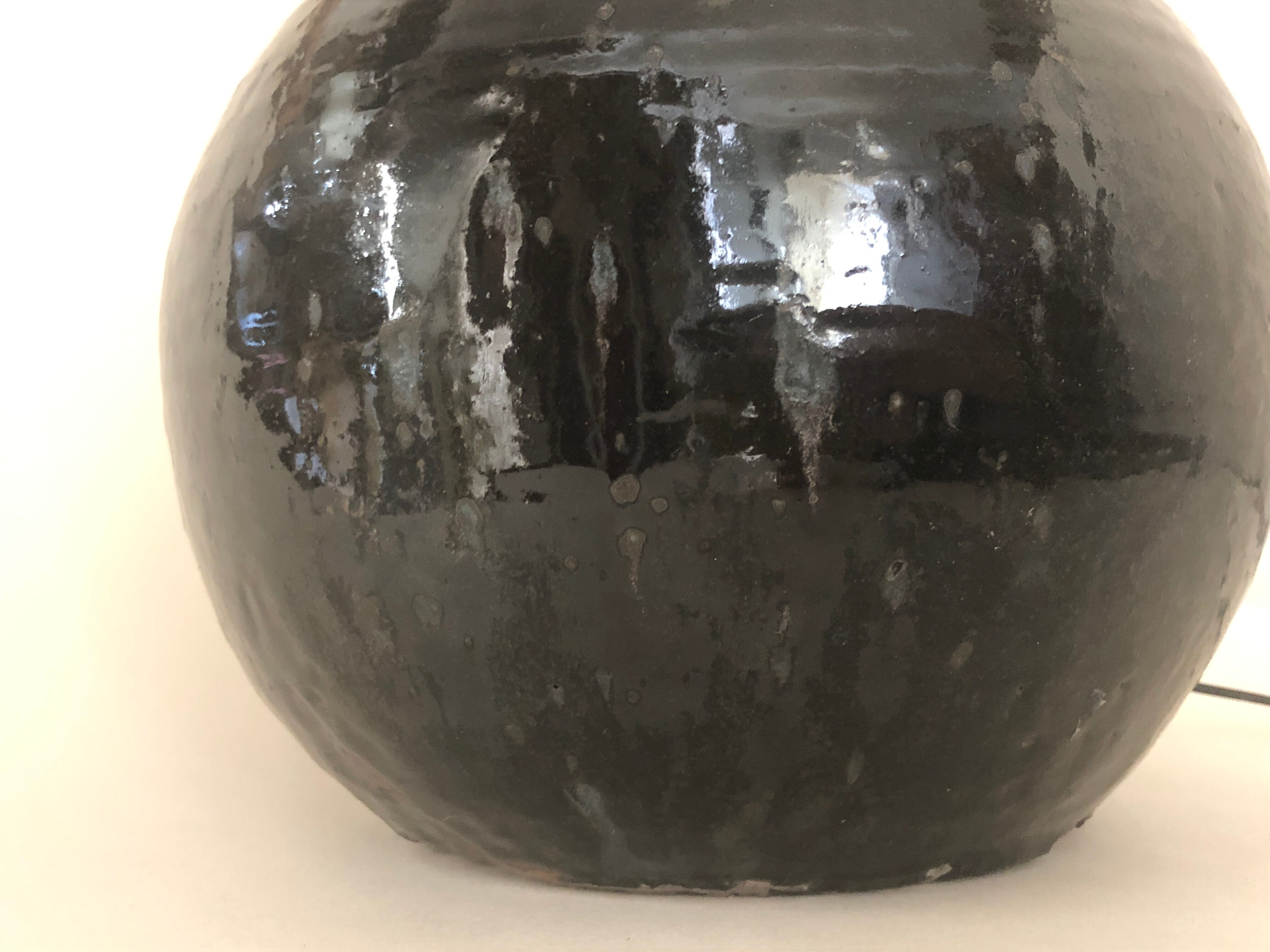 Lamp in glazed stoneware