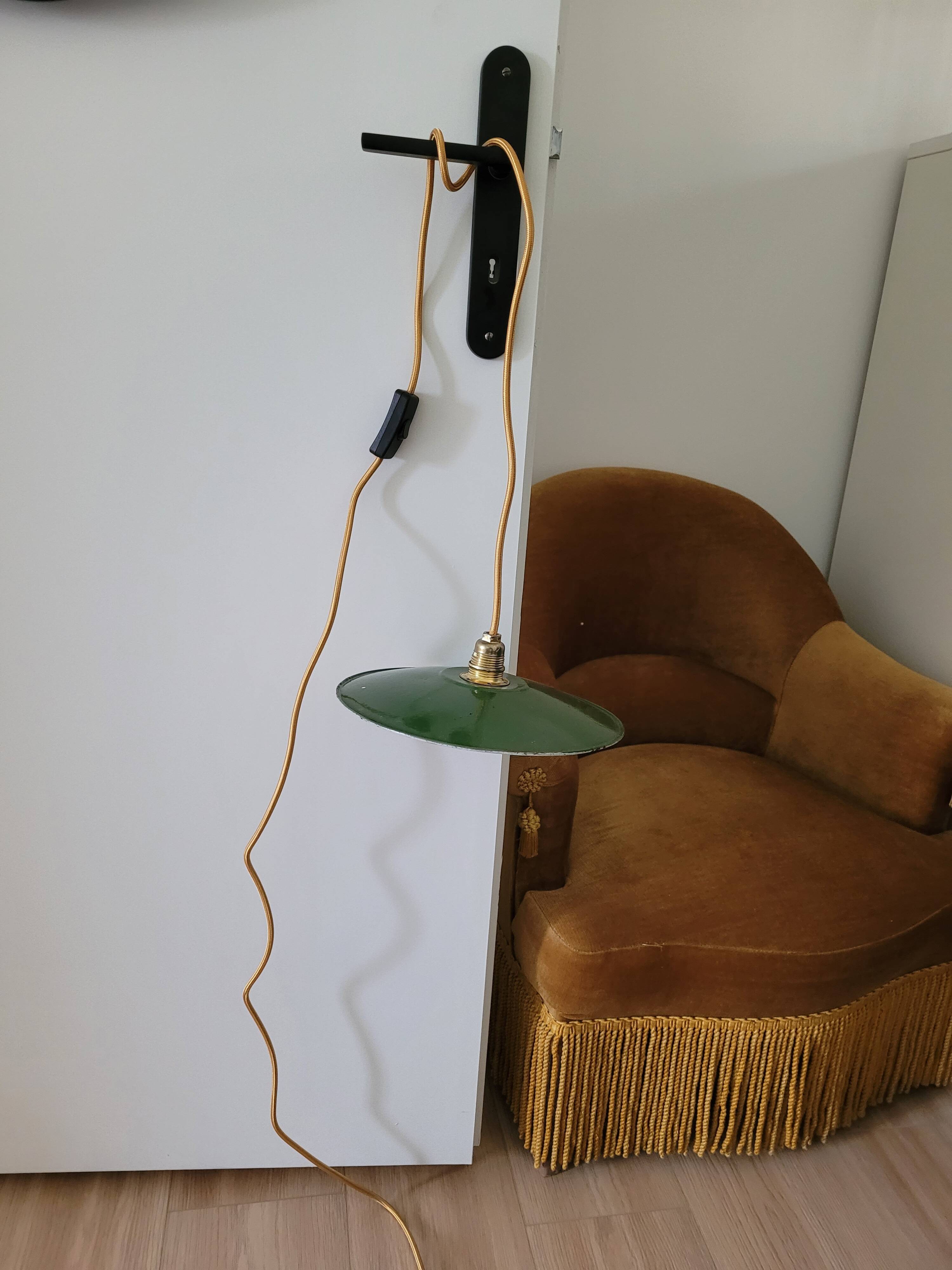 Lampshade in enamelled sheet metal