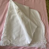 Round tablecloth embroidery