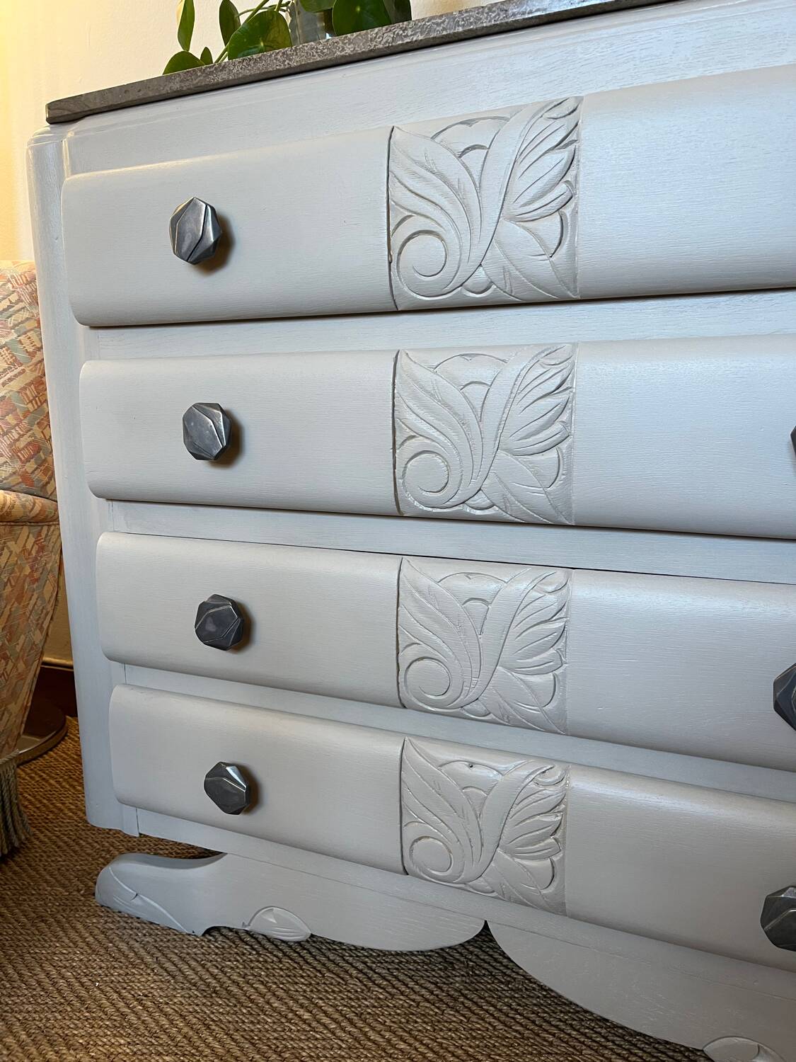 Vintage art deco chest of drawers in wood and marble mustache foot