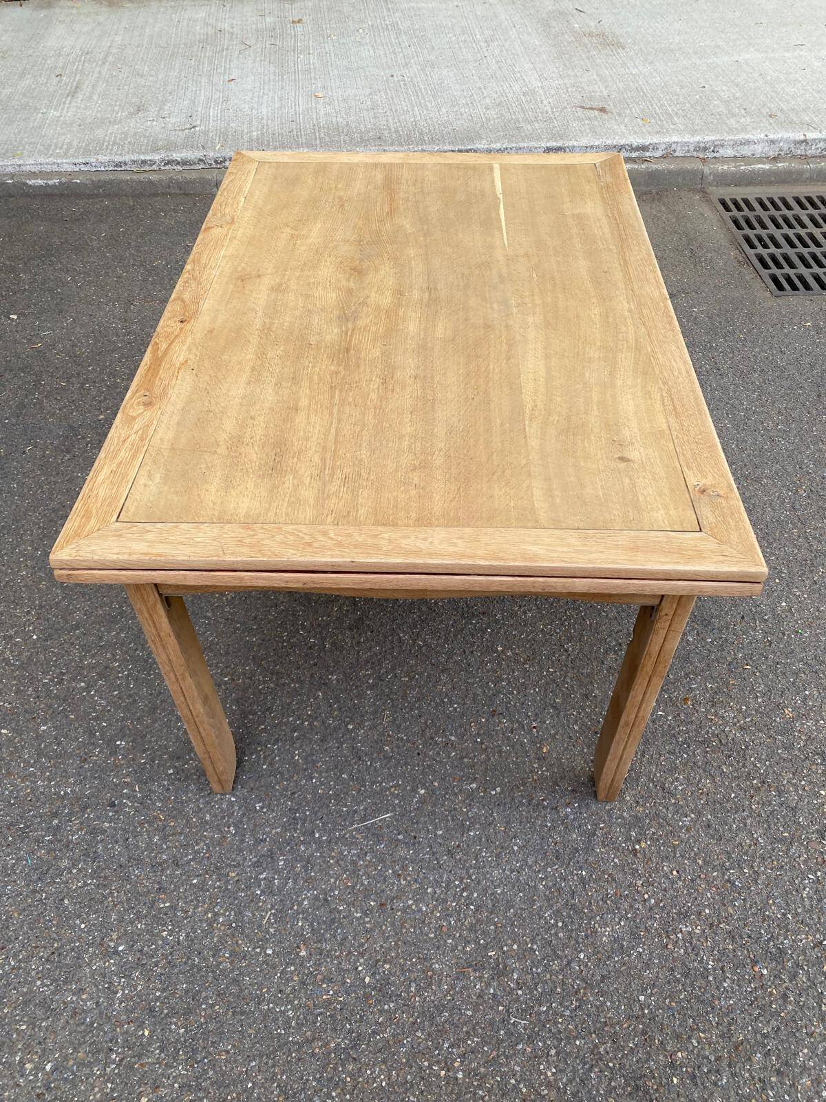 Extensible farmhouse dining table stripped in raw solid oak 1950