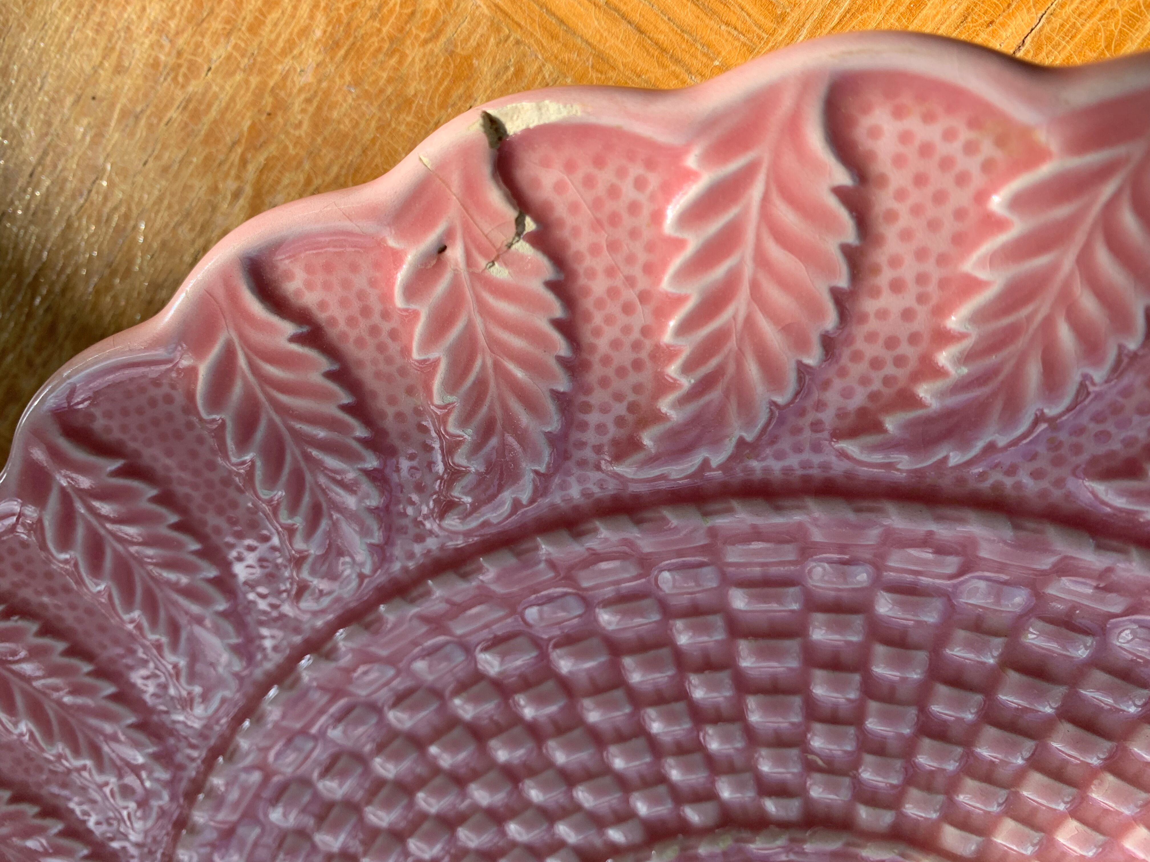 Plat à gâteaux en barbotine céramique