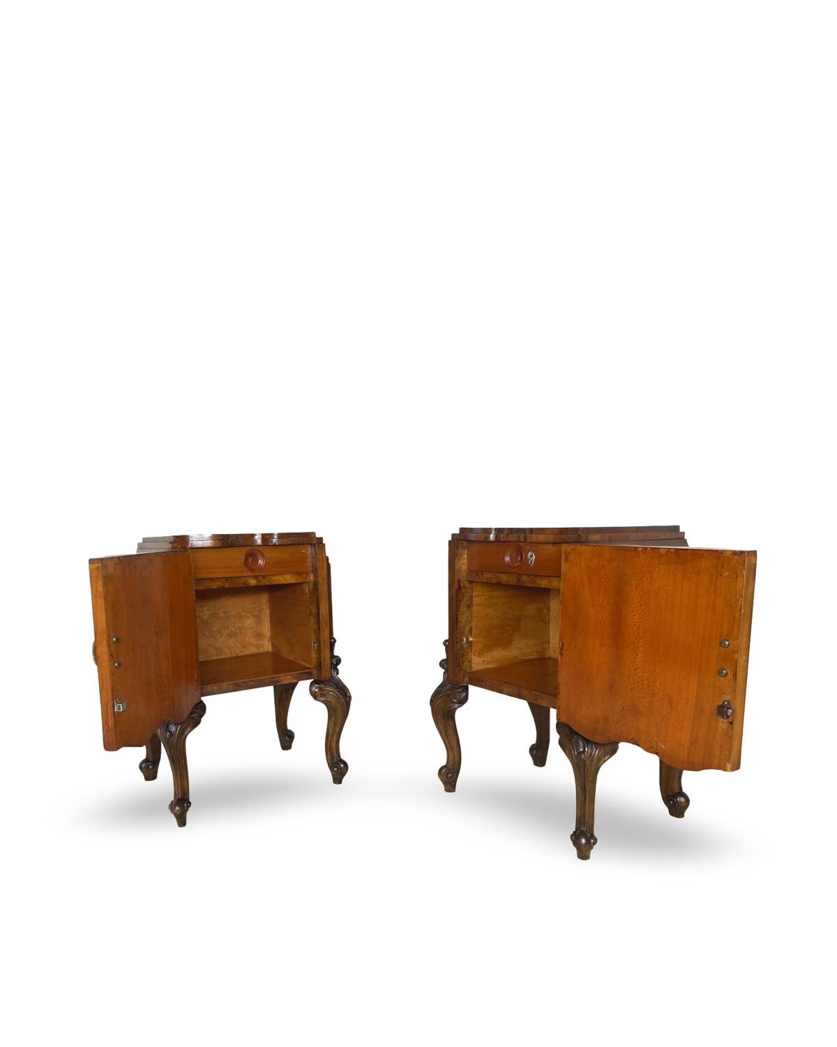 Italian nightstands from the 1930s