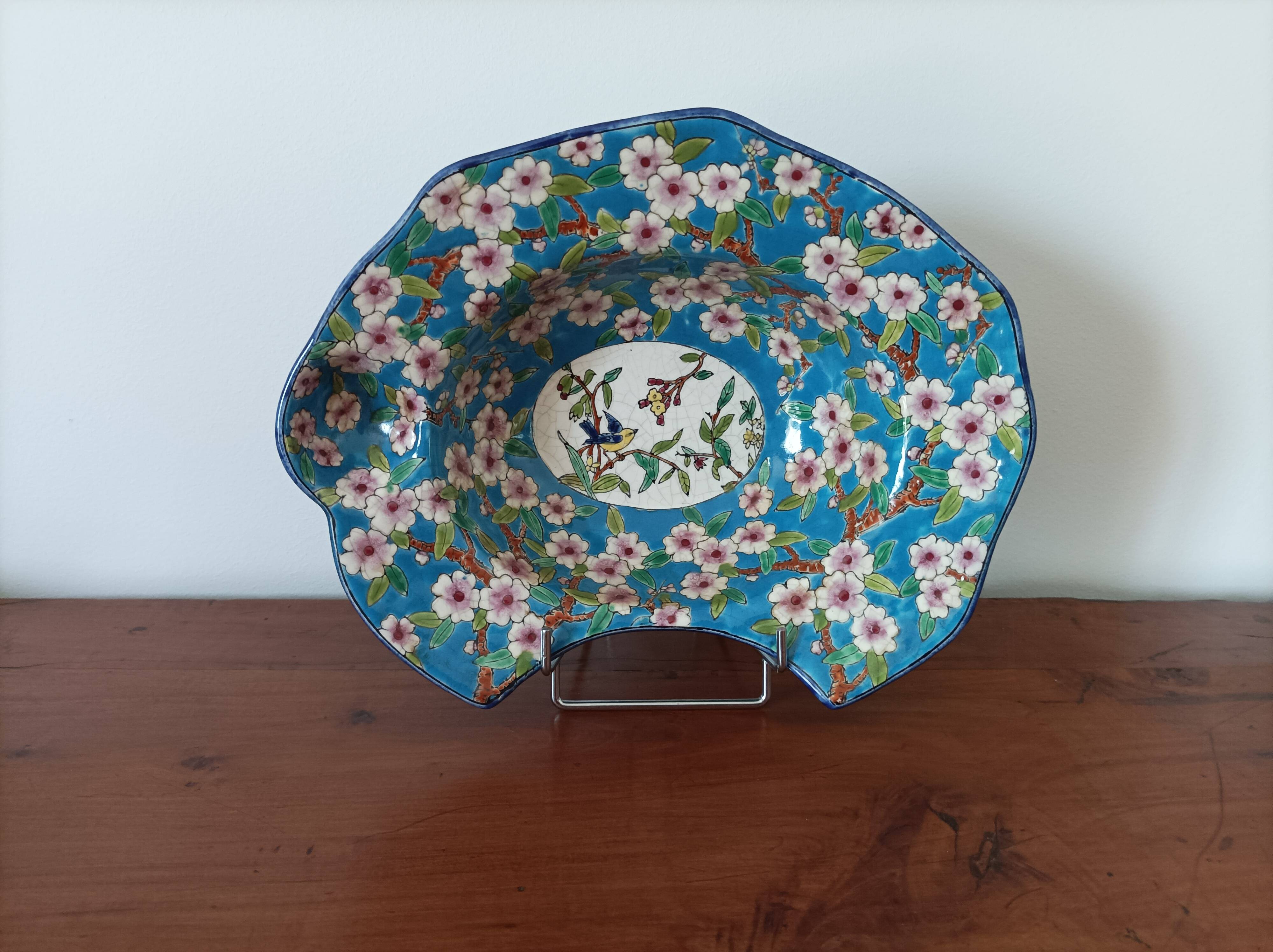 Large Art Nouveau beard plate – Faience from Lorraine – Guaranteed enamels L.B –