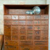 Meuble de métier de quincailler