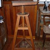 Saddle for sculpture and modeling