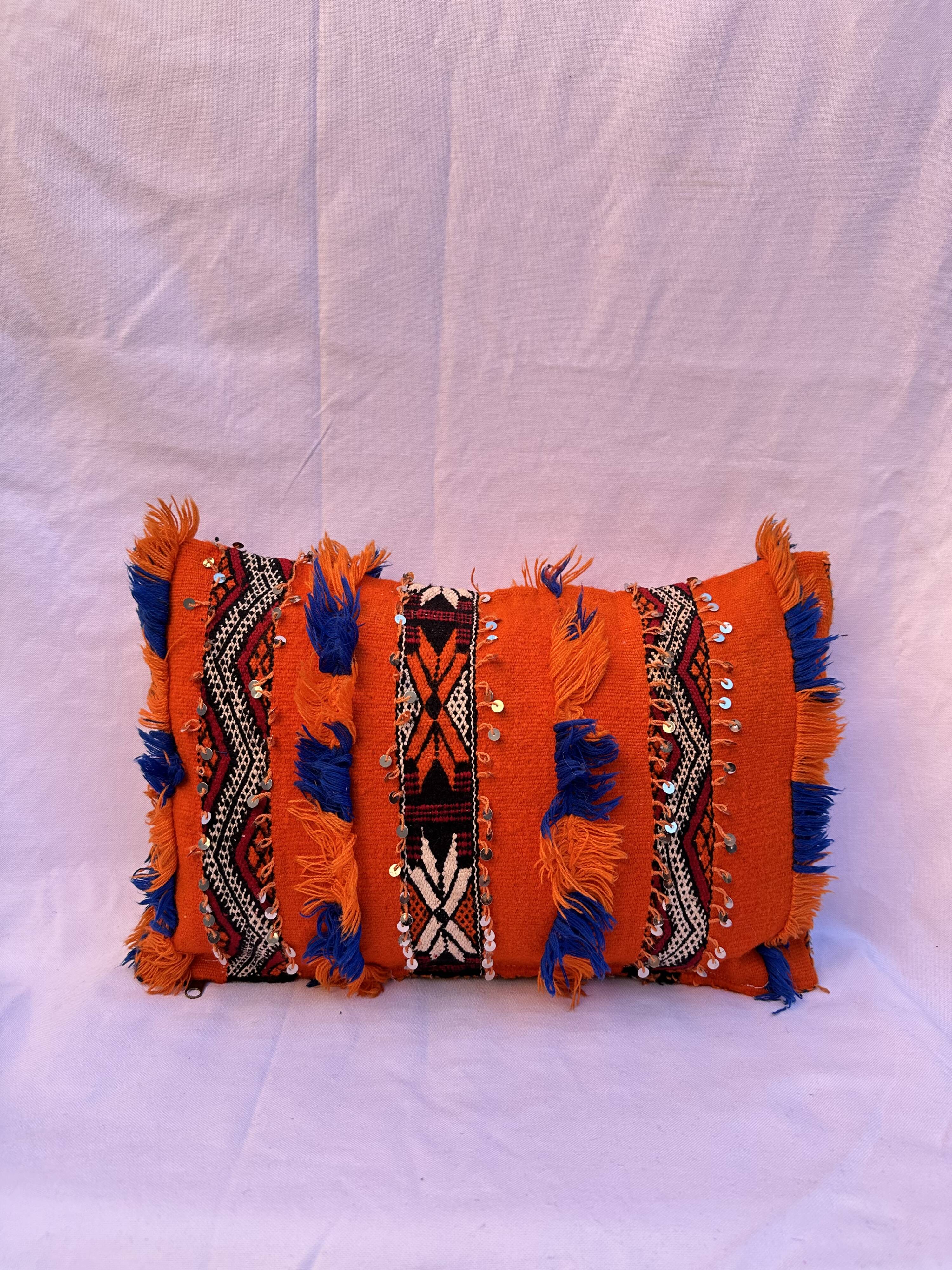 Moroccan pillow Old Moroccan cushion - Berber cushion - Berber cushion cover- Pillow