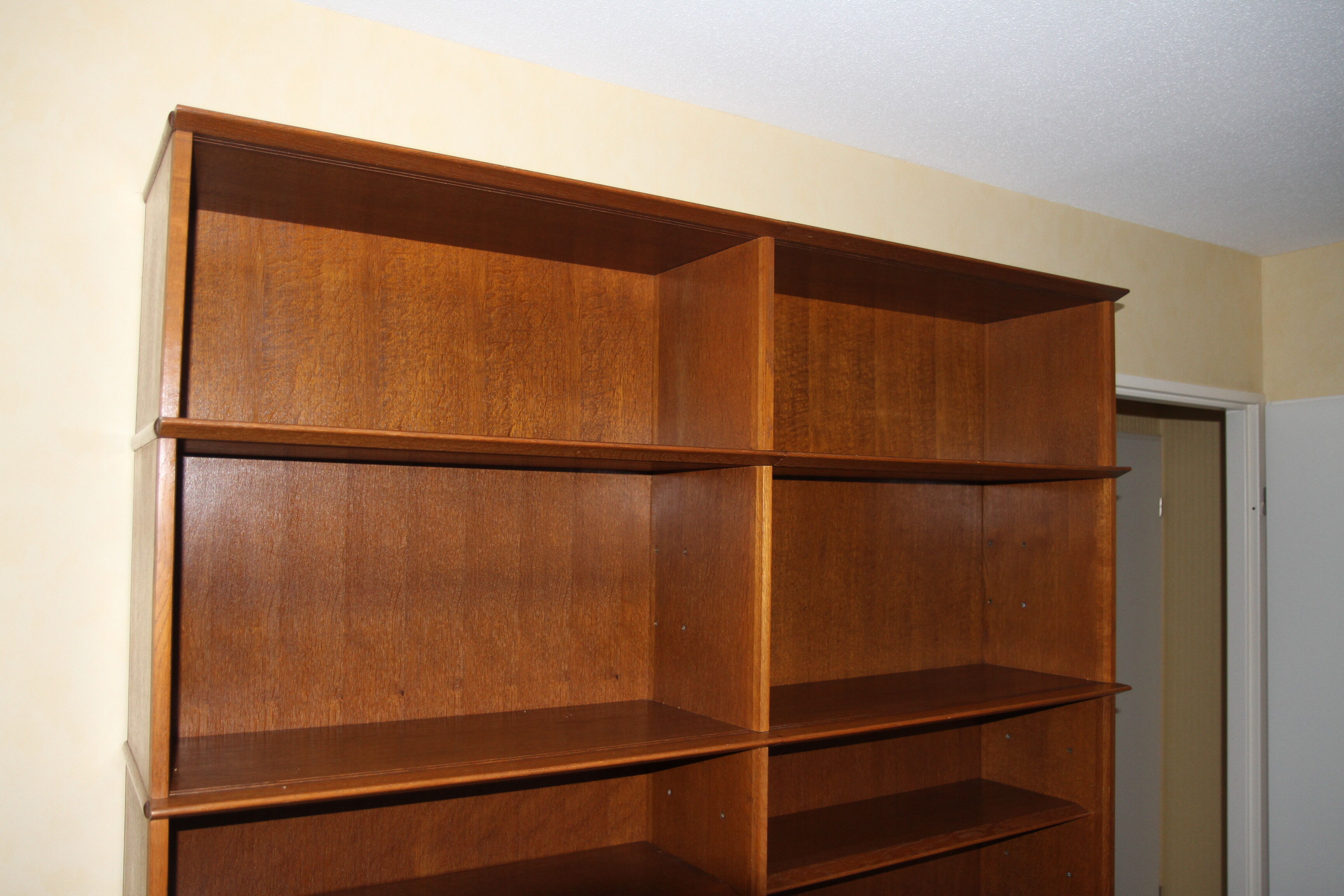 Oscar oak bookcase early 1950s