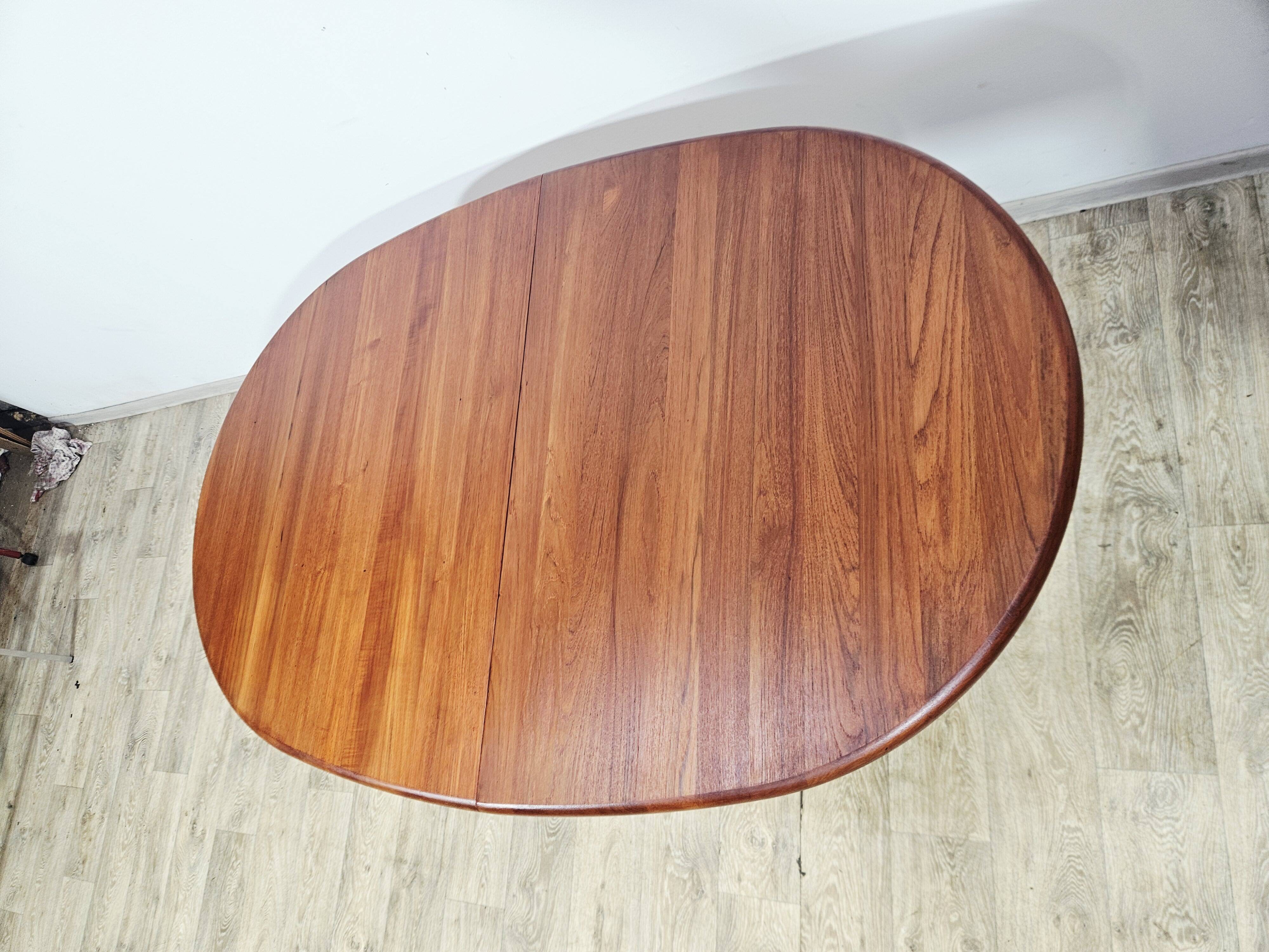 Extendable table/Teak /S.Burchardt-Nielsen (Møbel Fabrik)/Denmark 1980s