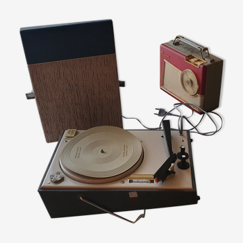 Phonographe tourne disques