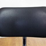 Giroflex office chair