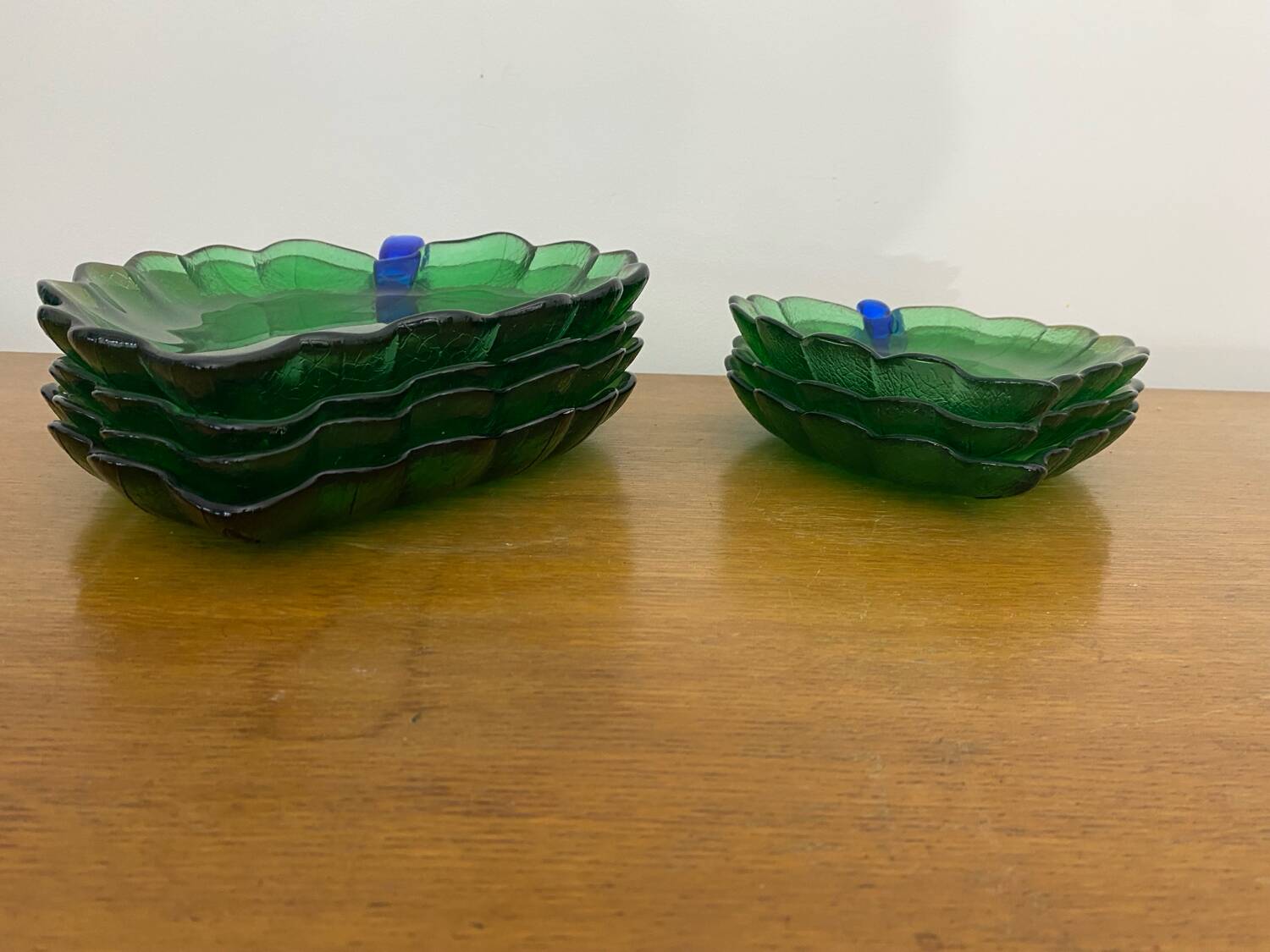 Set of 7 Vintage Green Leaf Shape Blown Glass Coupe Plates #C053